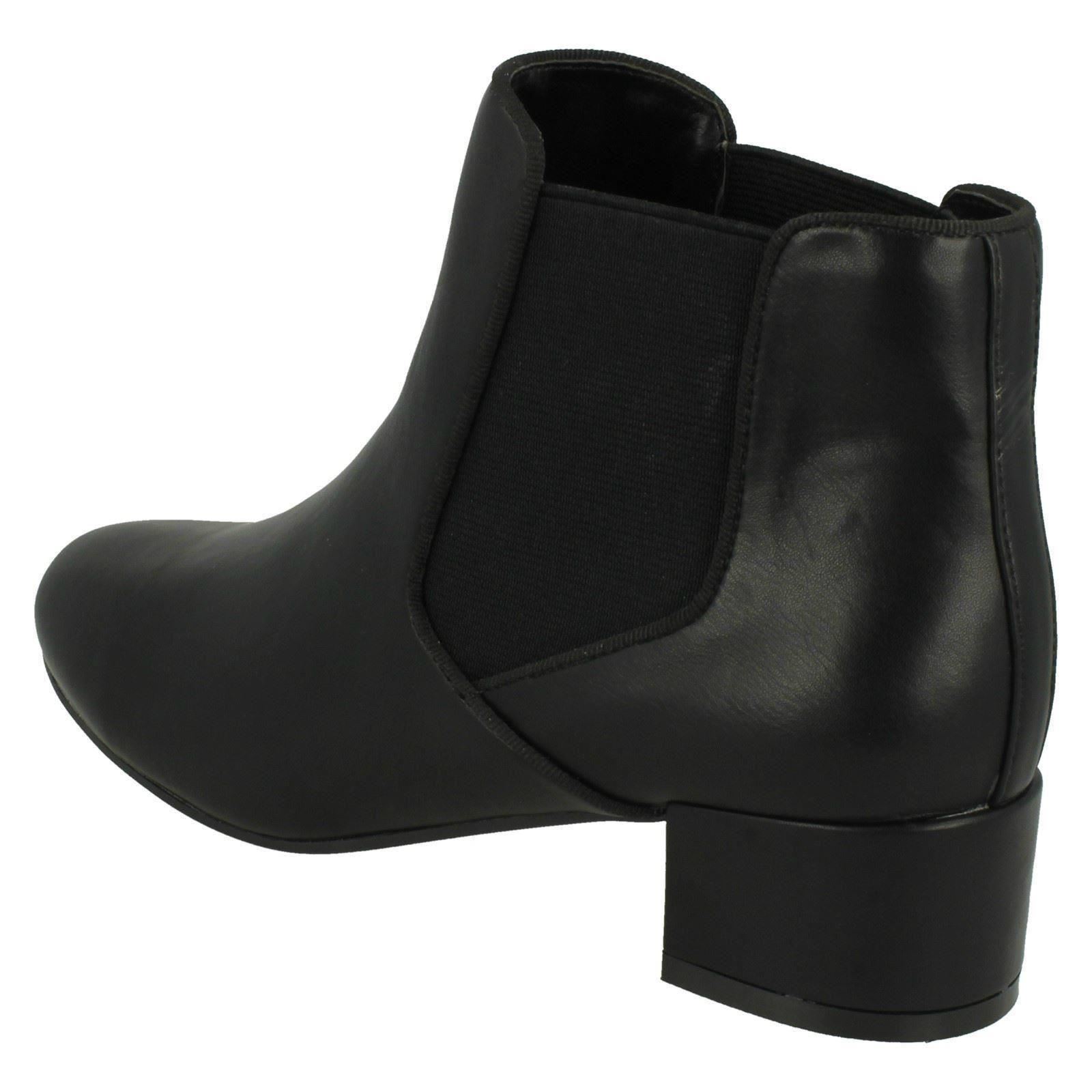 'Botas' al tobillo para damas Anne Michelle - Imagen 31 de 46