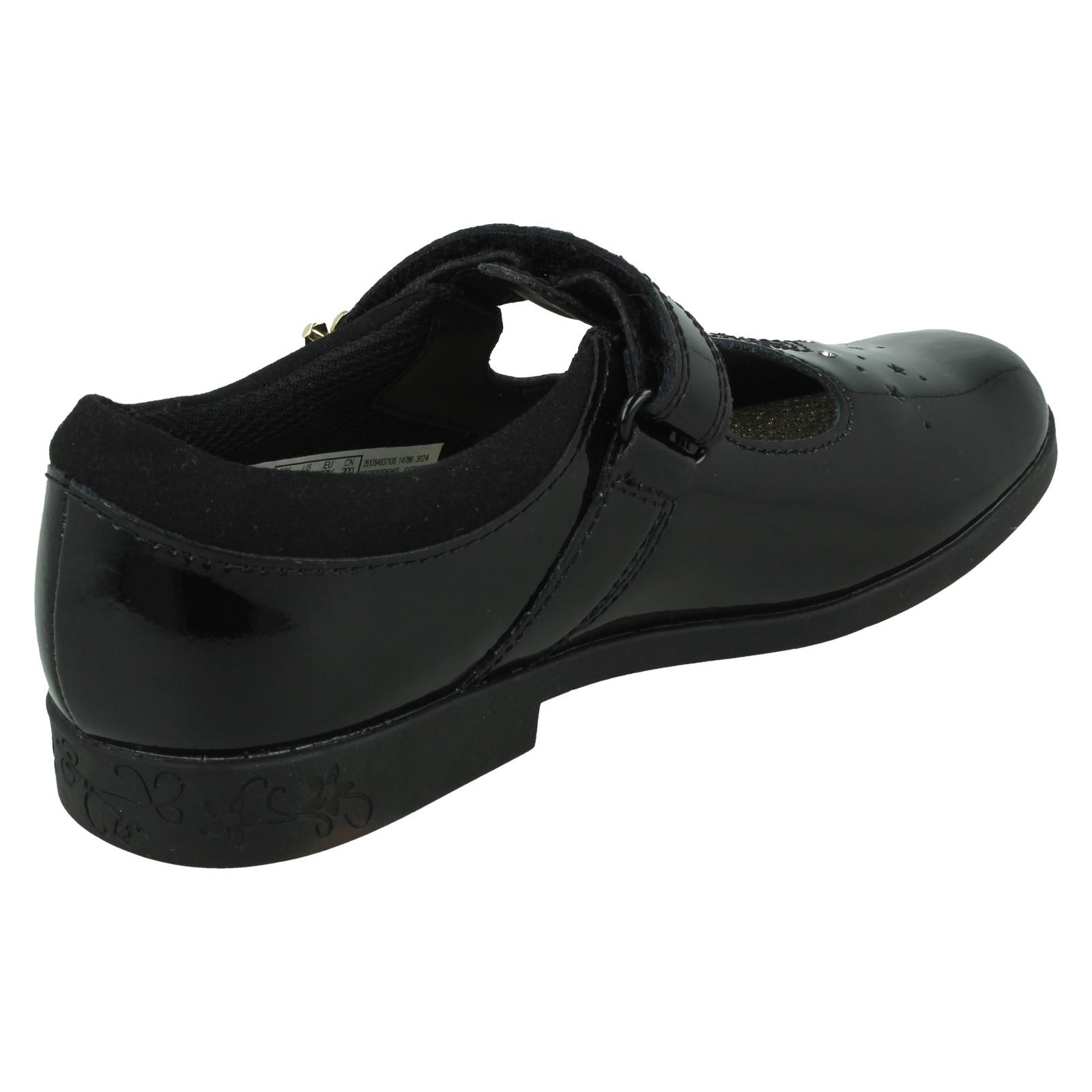 Zapatos escolares Clarks Key Detail T-Bar para niñas *Lock Shine* - Imagen 6 de 10