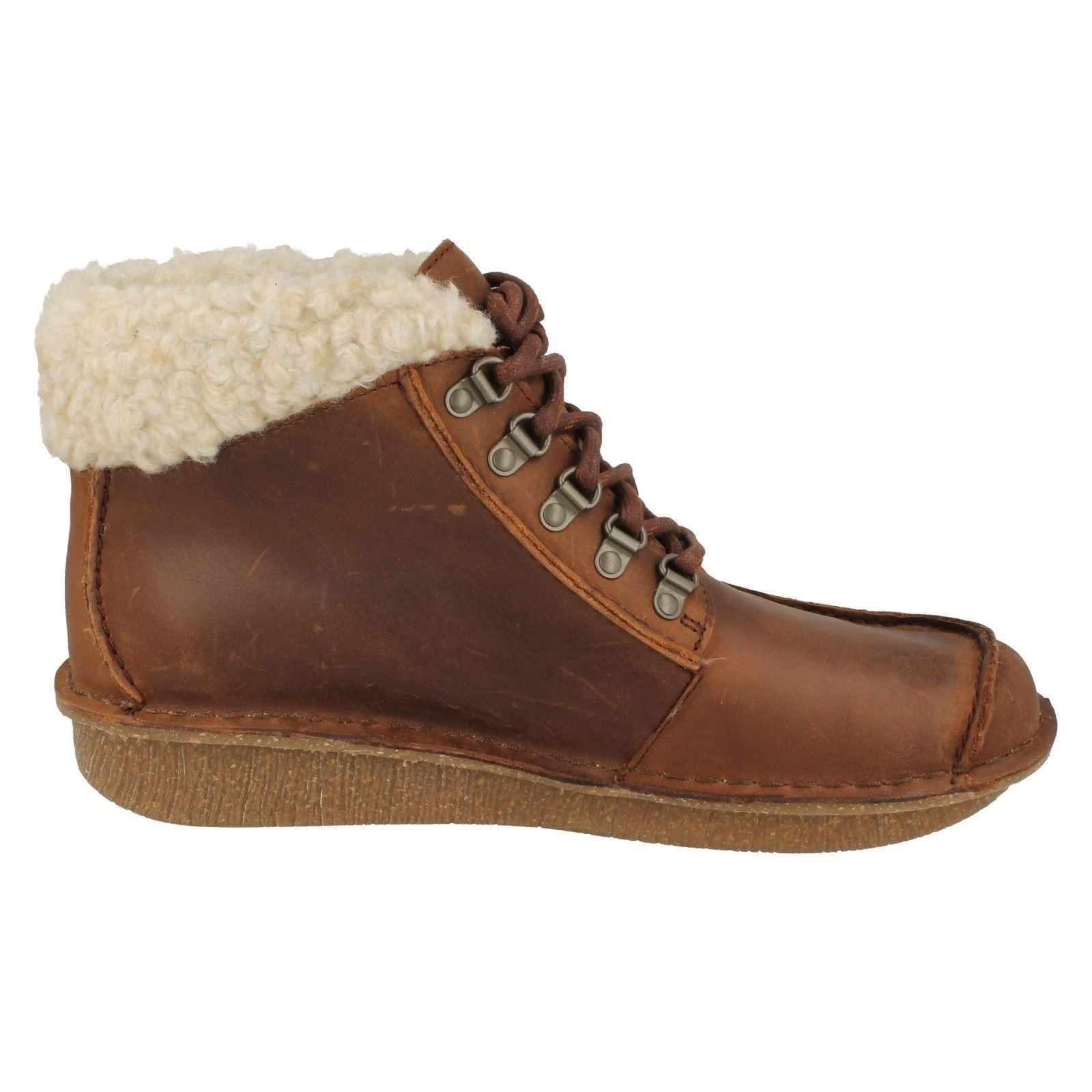 Top de las Señoras Clarks Piel Clarks Señoras botas al Tobillo Funny Girl 11e066 Top de las Señoras Clarks Piel Clarks Señoras botas al Tobillo Funny Girl 11e066