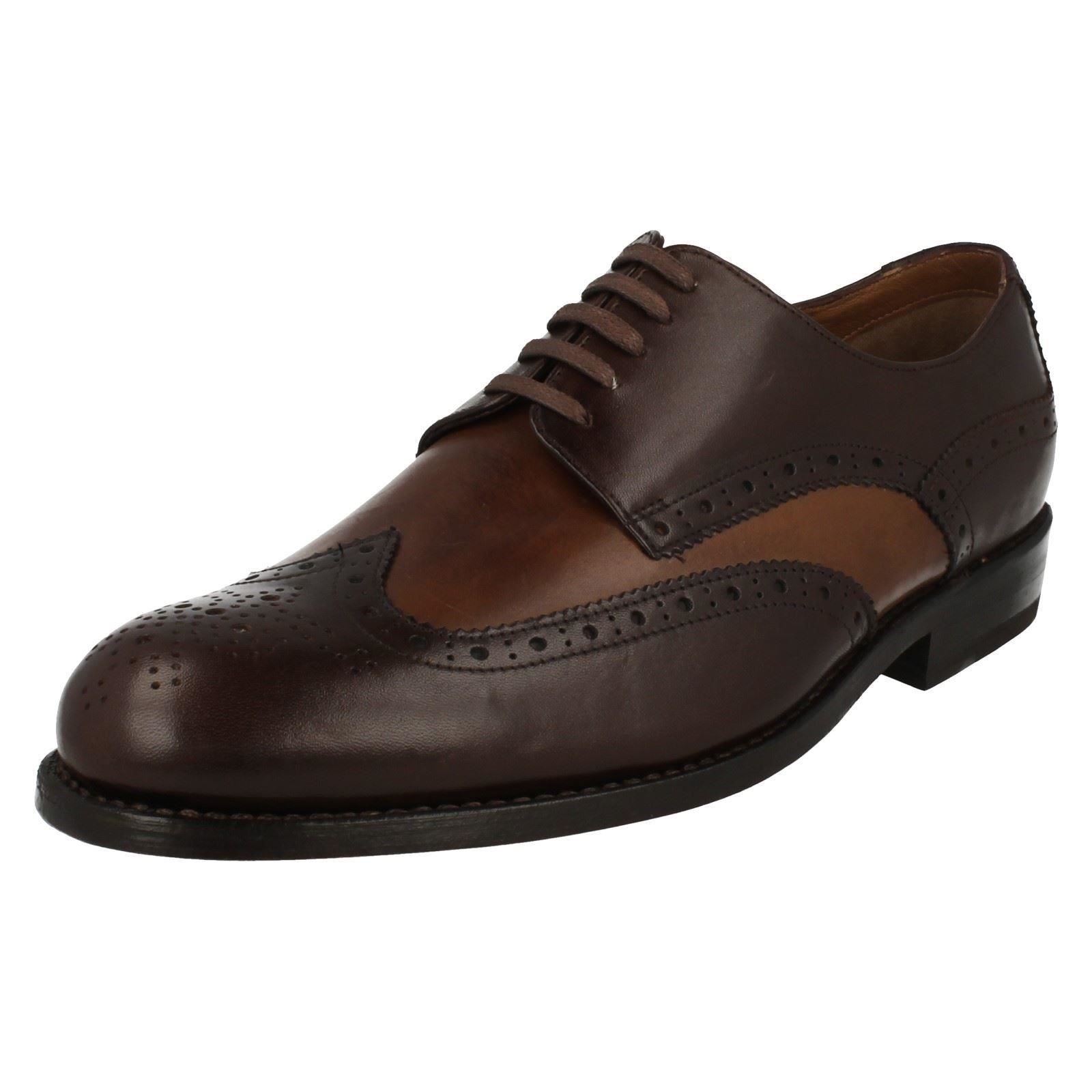 Mens Clarks Smart Brogues Blackcheck Win Mens Clarks Smart Brogues Blackcheck Win