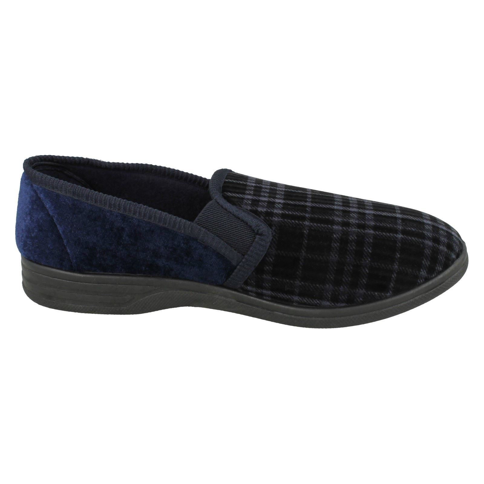 Mens Spot On 'Checked Slippers' - Picture 13 of 19