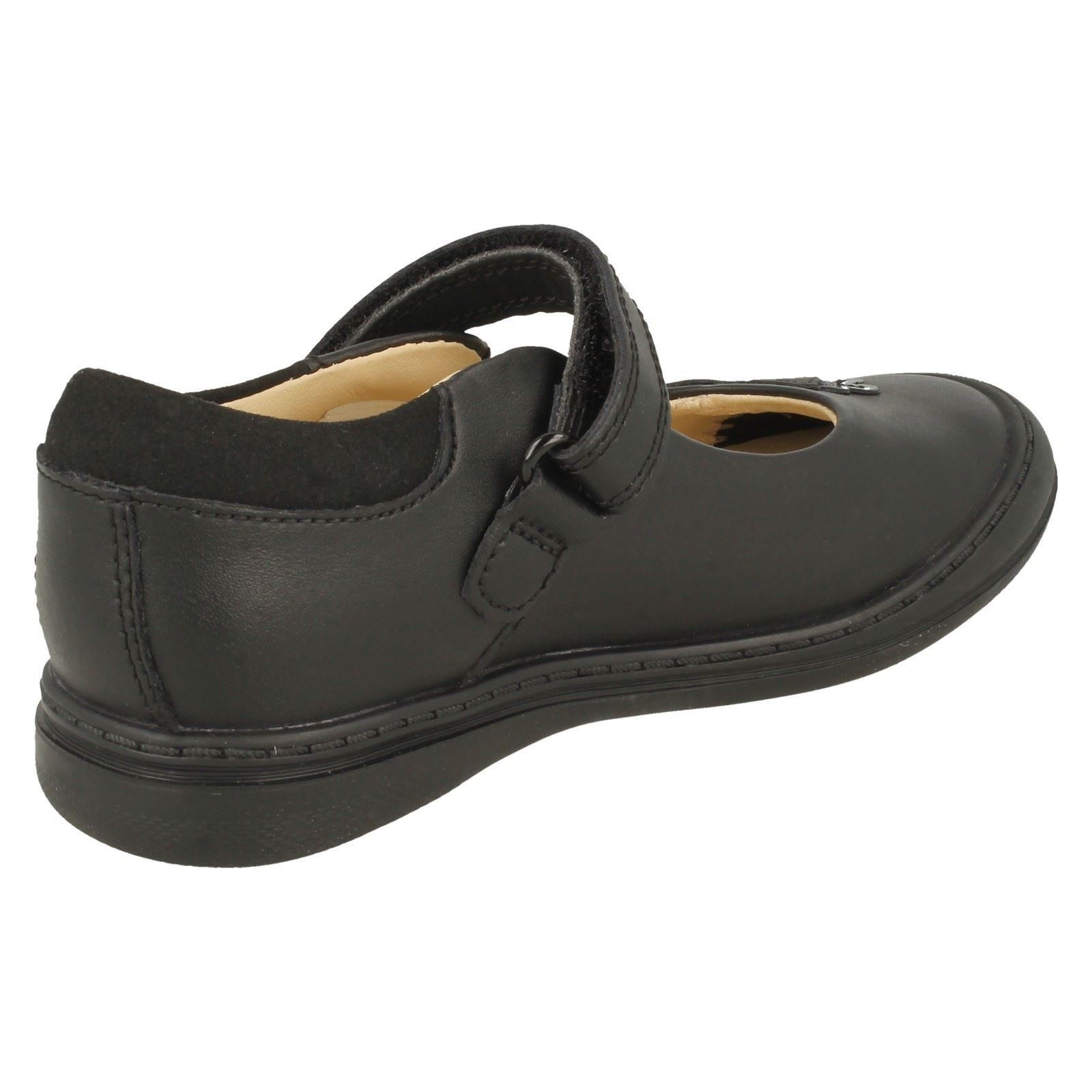 Niñas Clarks Smart Butterfly Detallado Zapatos Escolares Scooter Margarita - Imagen 6 de 20