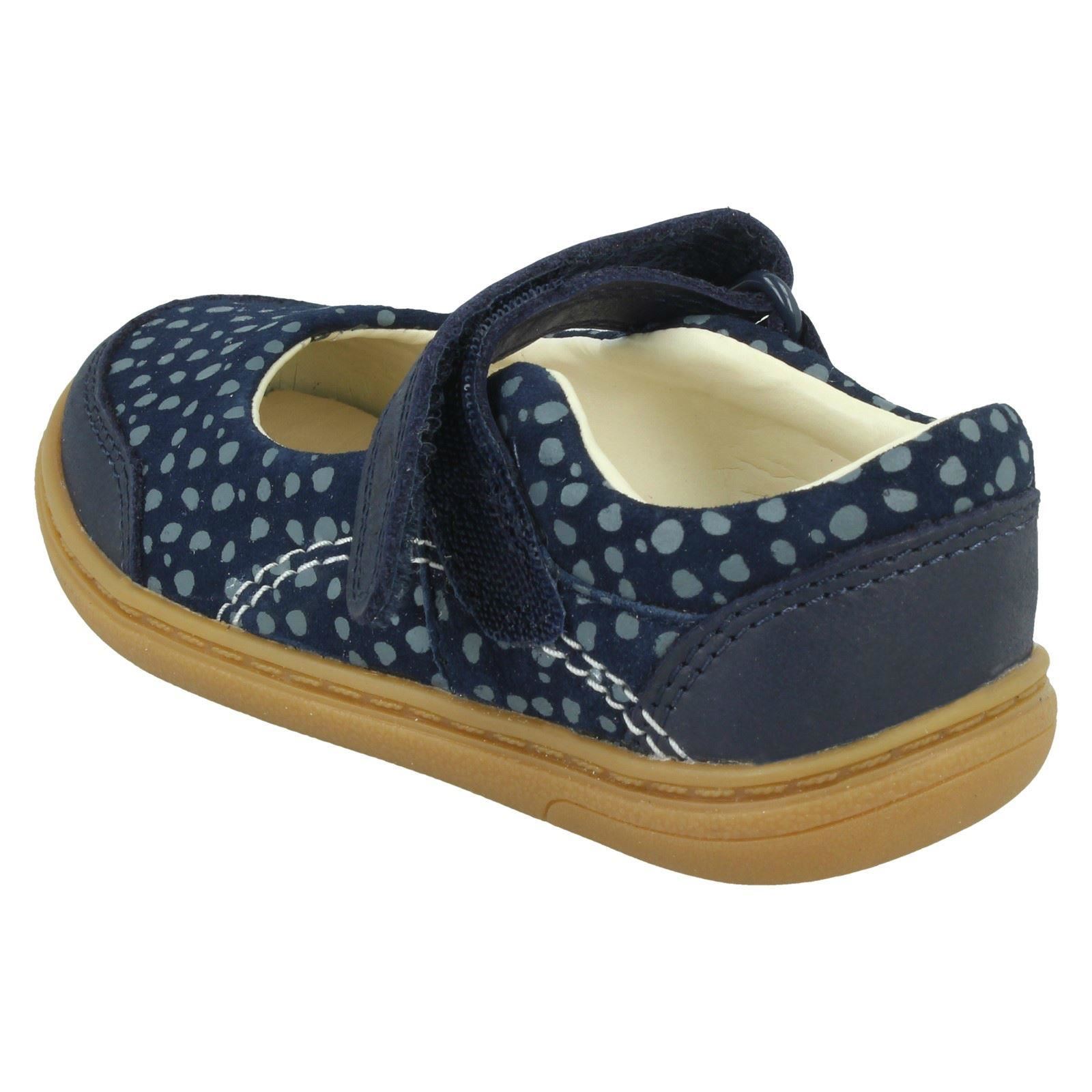 Zapatos informales Clarks para niñas *Flash Bright* - Imagen 28 de 37