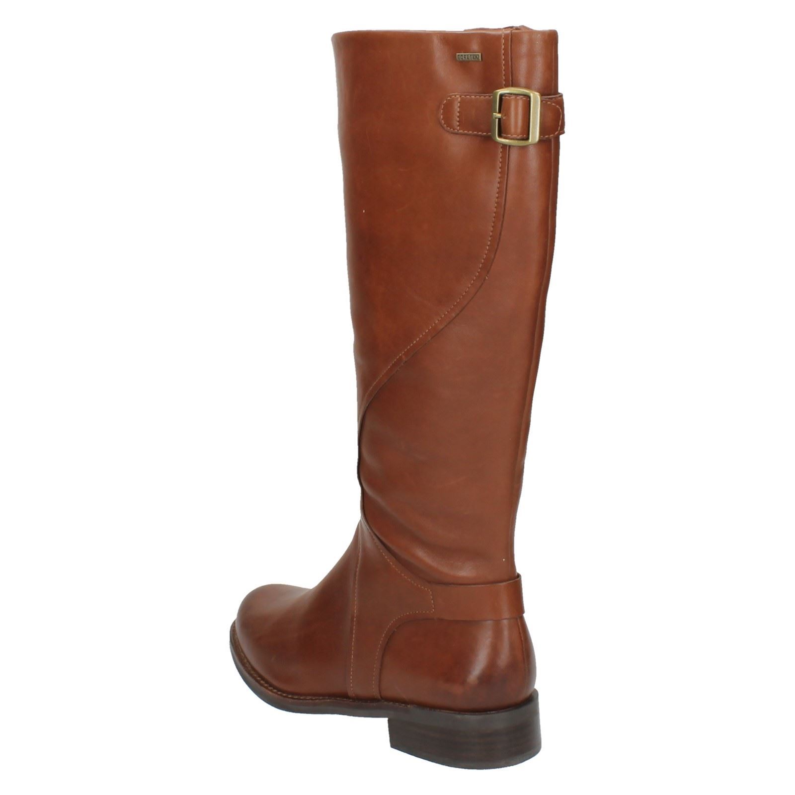 Signore Signore Signore Clarks arrossoondati toe zip GORE-TEX Gamba Alta Stivali in Pelle con Tacco Mara Sand | Prezzo Affare
647e46 Signore Signore Signore Clarks arrossoondati toe zip GORE-TEX Gamba Alta Stivali in Pelle con Tacco Mara Sand | Prezzo Affare
647e46