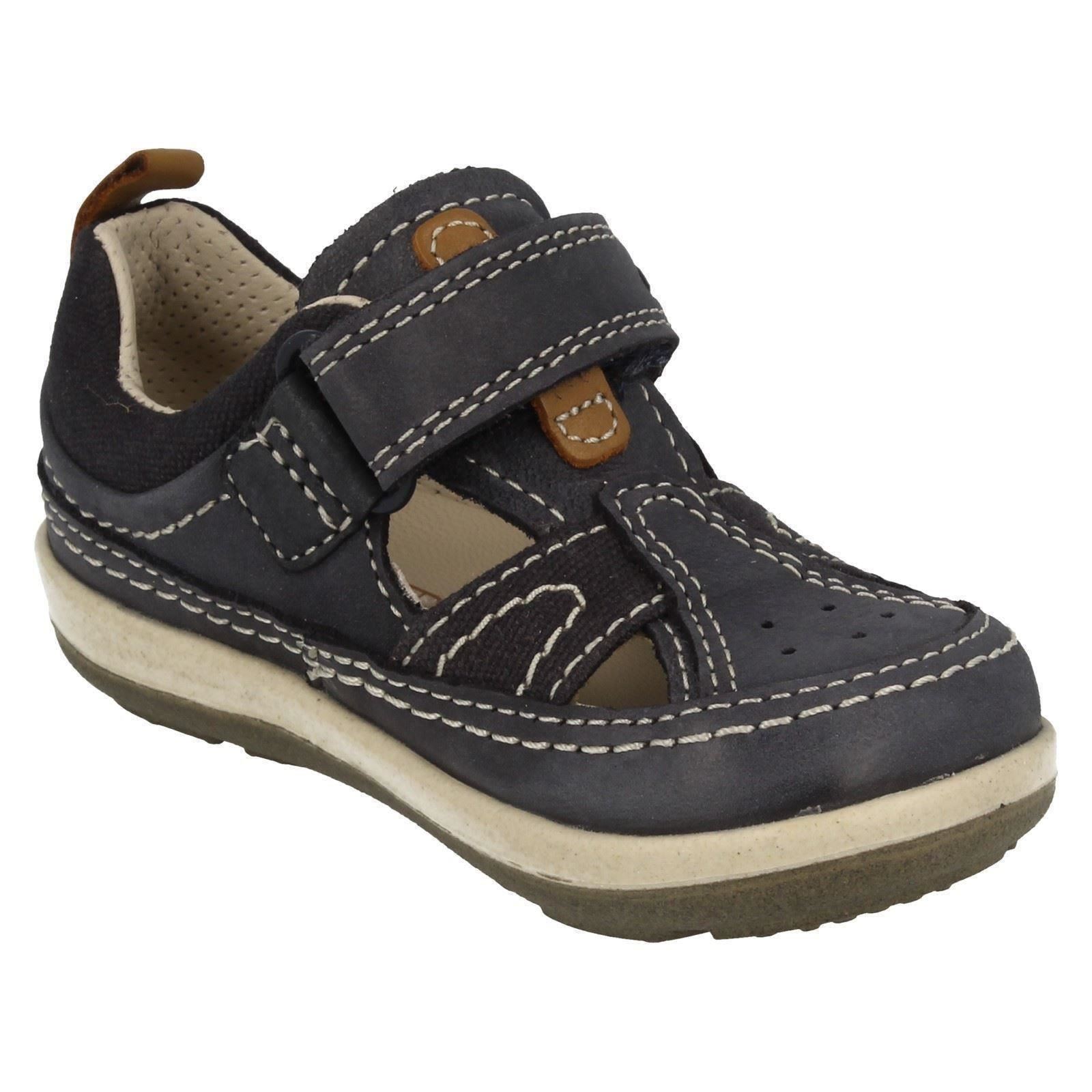infant closed toe sandals