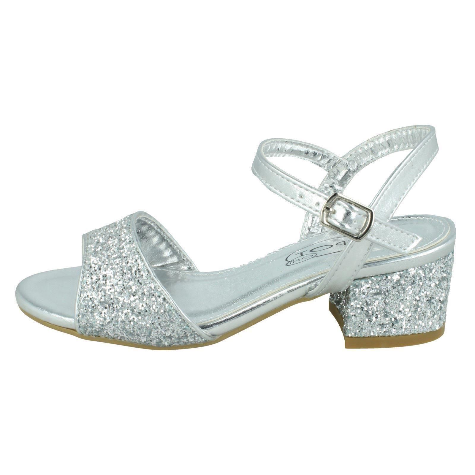Girls Spot On Mid Block Heel Sandals - Picture 21 of 28