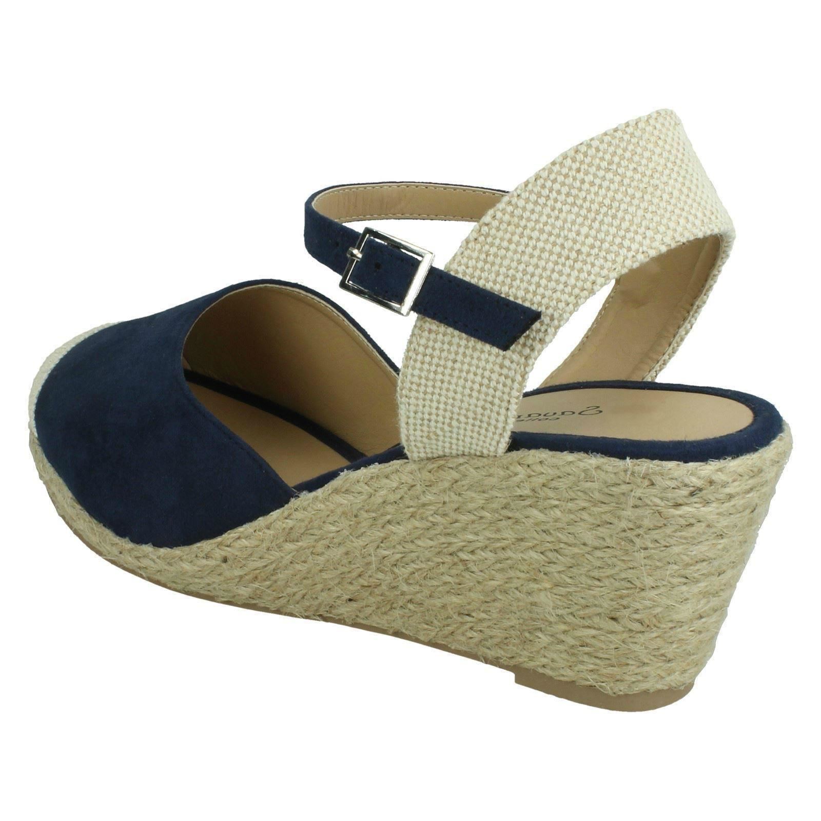 Ladies Savannah Wide Fitting Closed Toe Wedges - Picture 24 of 28