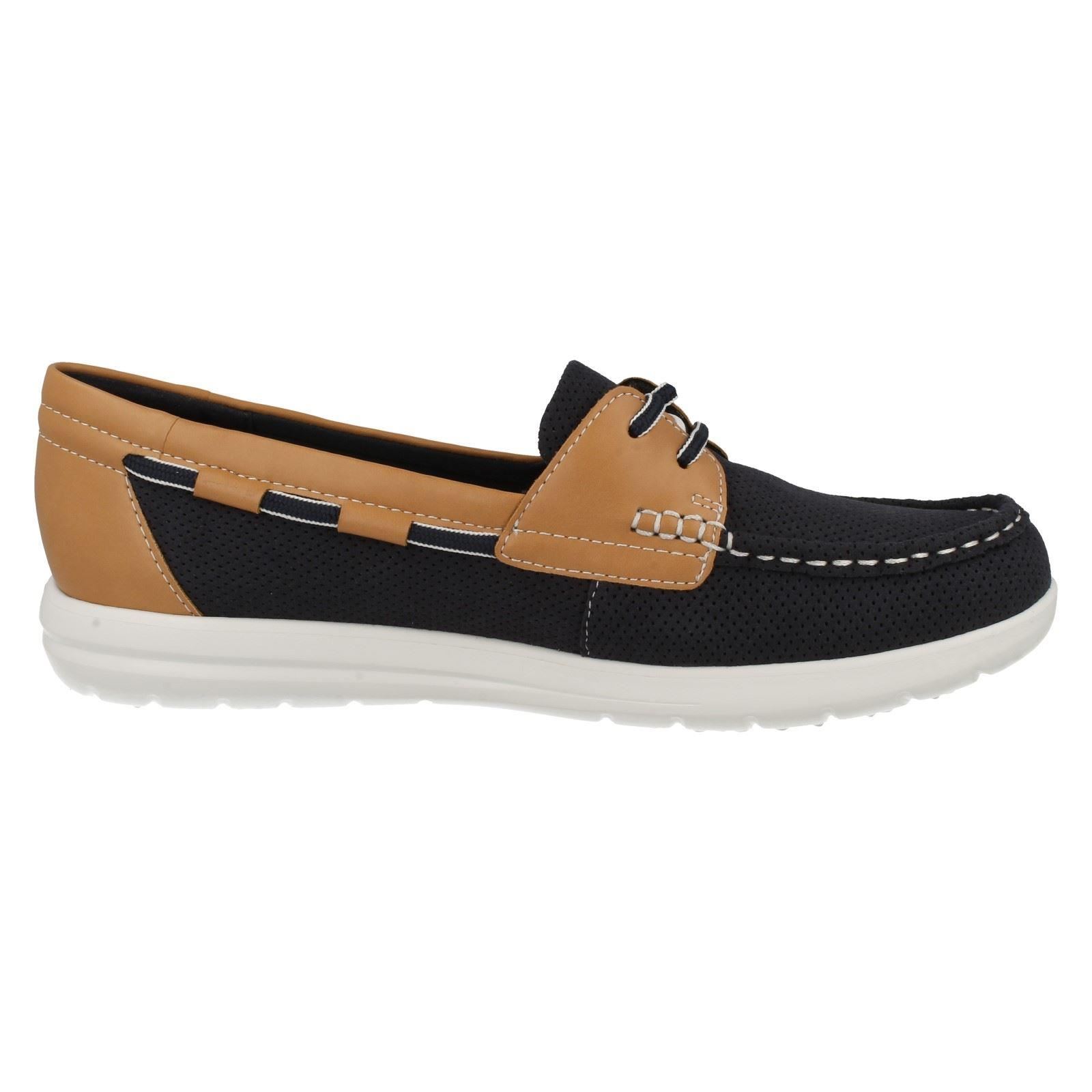 Ladies Cloud Steppers By Clarks Lace Up Deck Shoes Jocolin