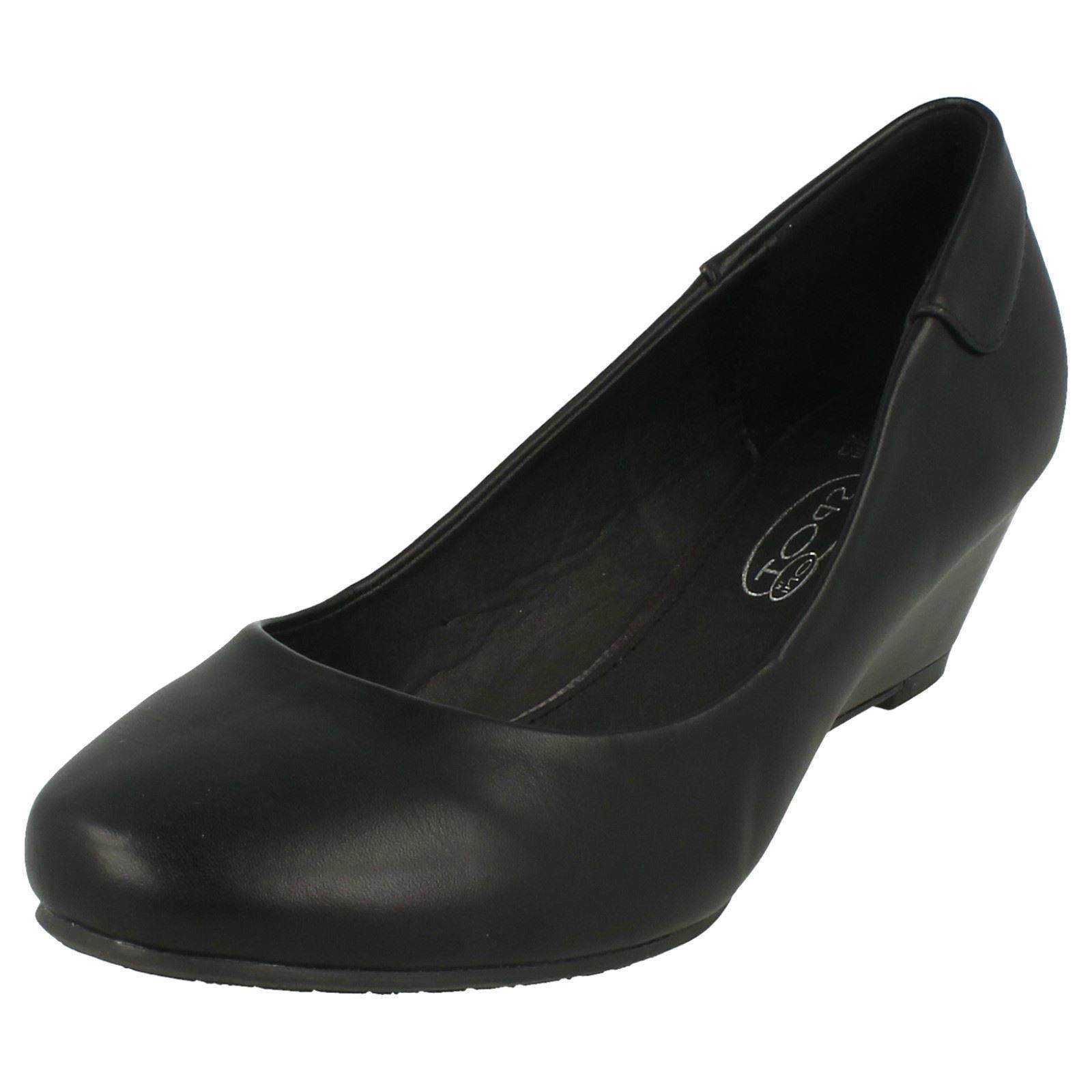 Ladies Spot On Low Wedge Court Shoes *F9R806* - Picture 20 of 37