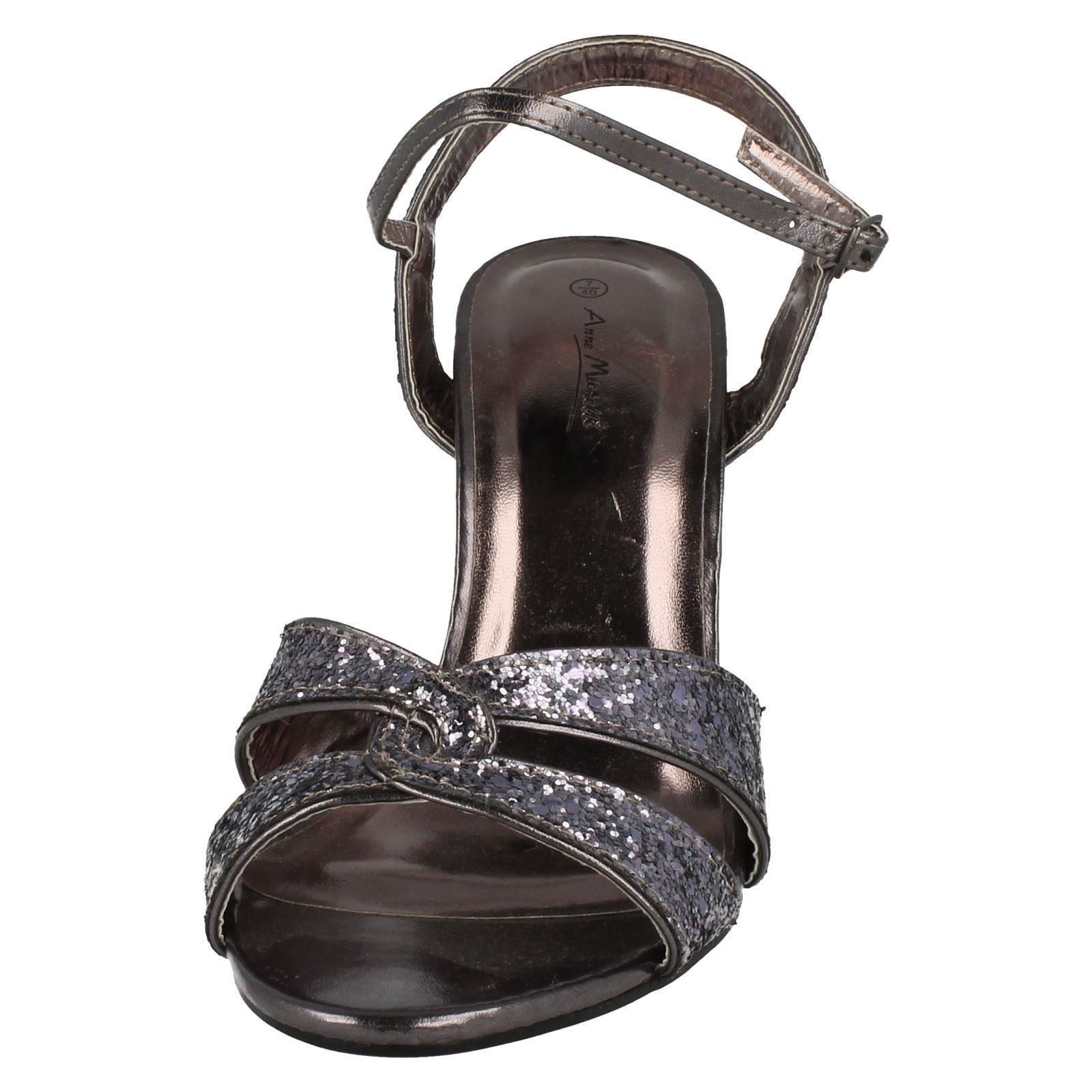 Sandalias de tacón cruzado Anne Michelle para dama - Imagen 28 de 37