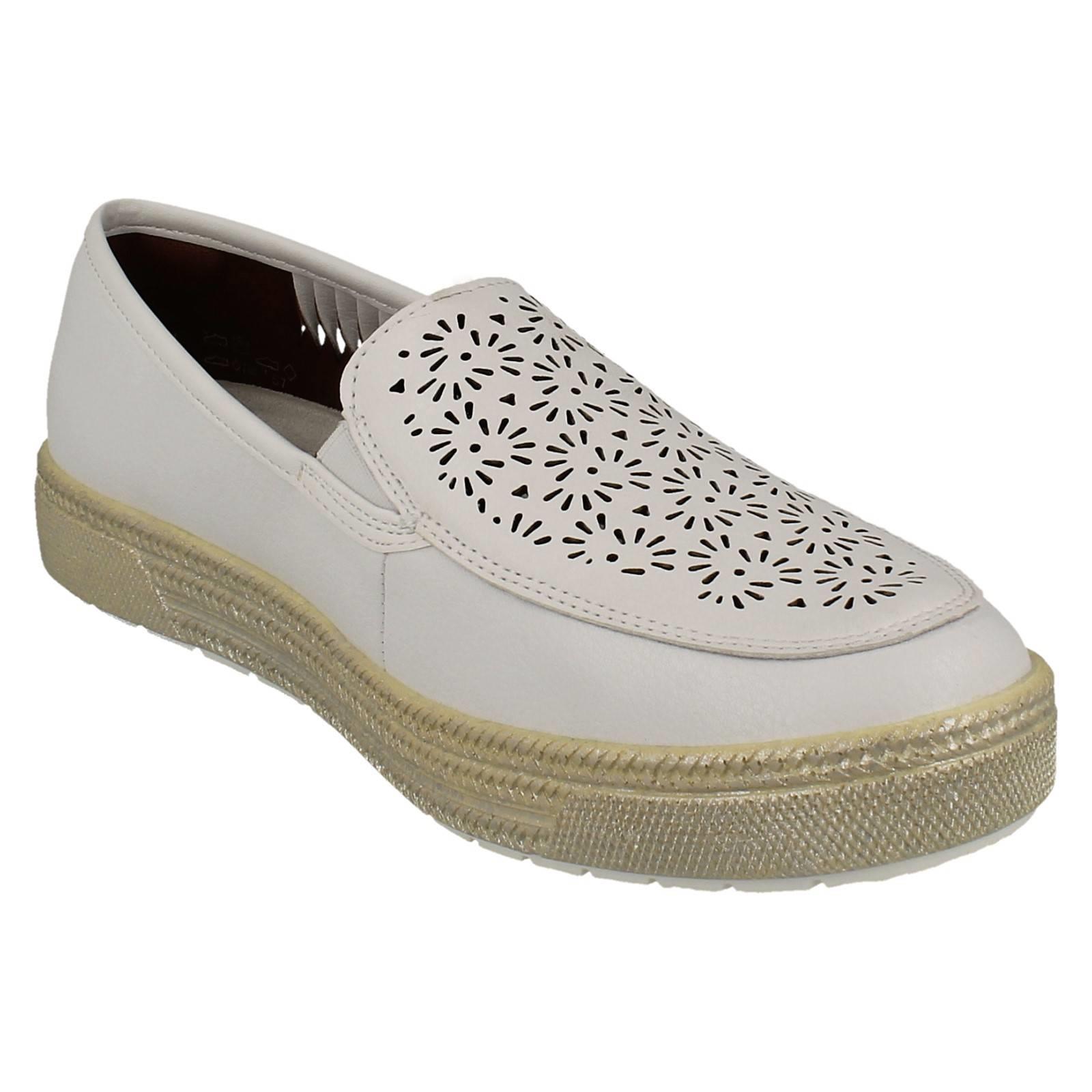 Ladies Remonte Cutout Shoe - D1F06 - Picture 3 of 11