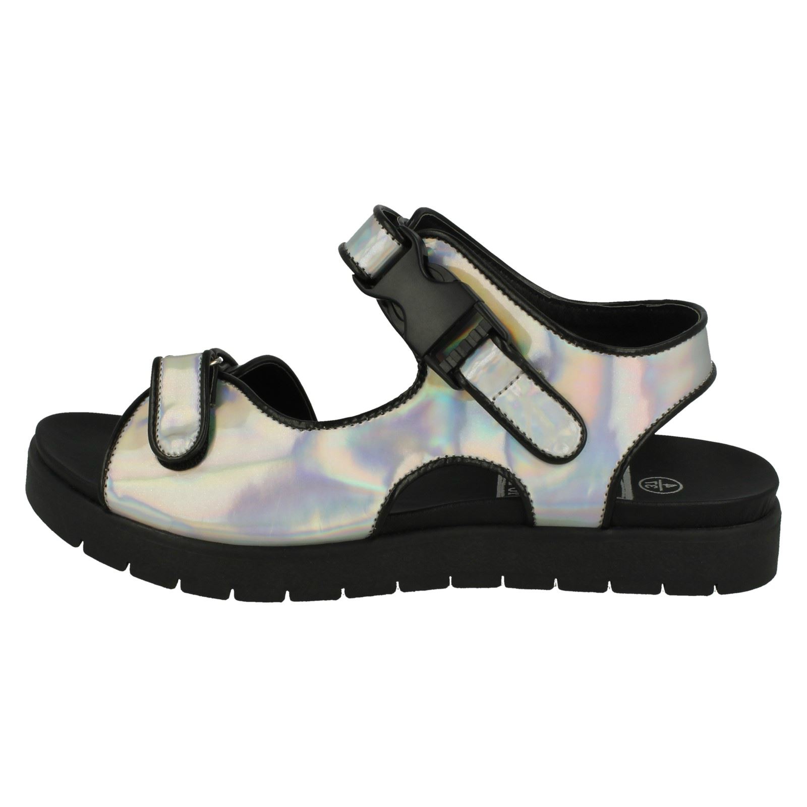 Ladies Down To Earth Casual Sandal - Picture 3 of 10