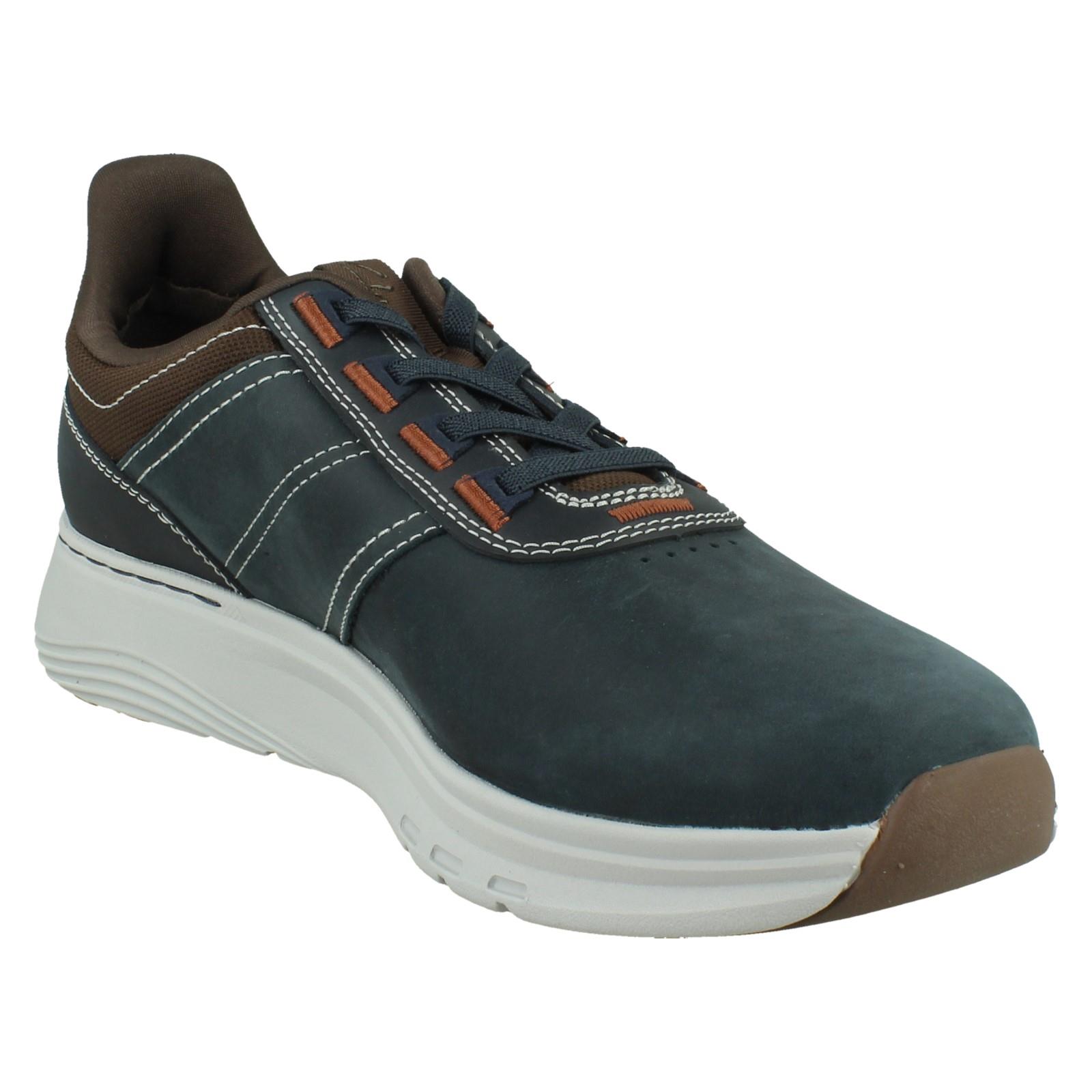 Entrenadores informales con cordones de cuero nobuck Clarks para hombre: Motion Trek LX - Imagen 8 de 19