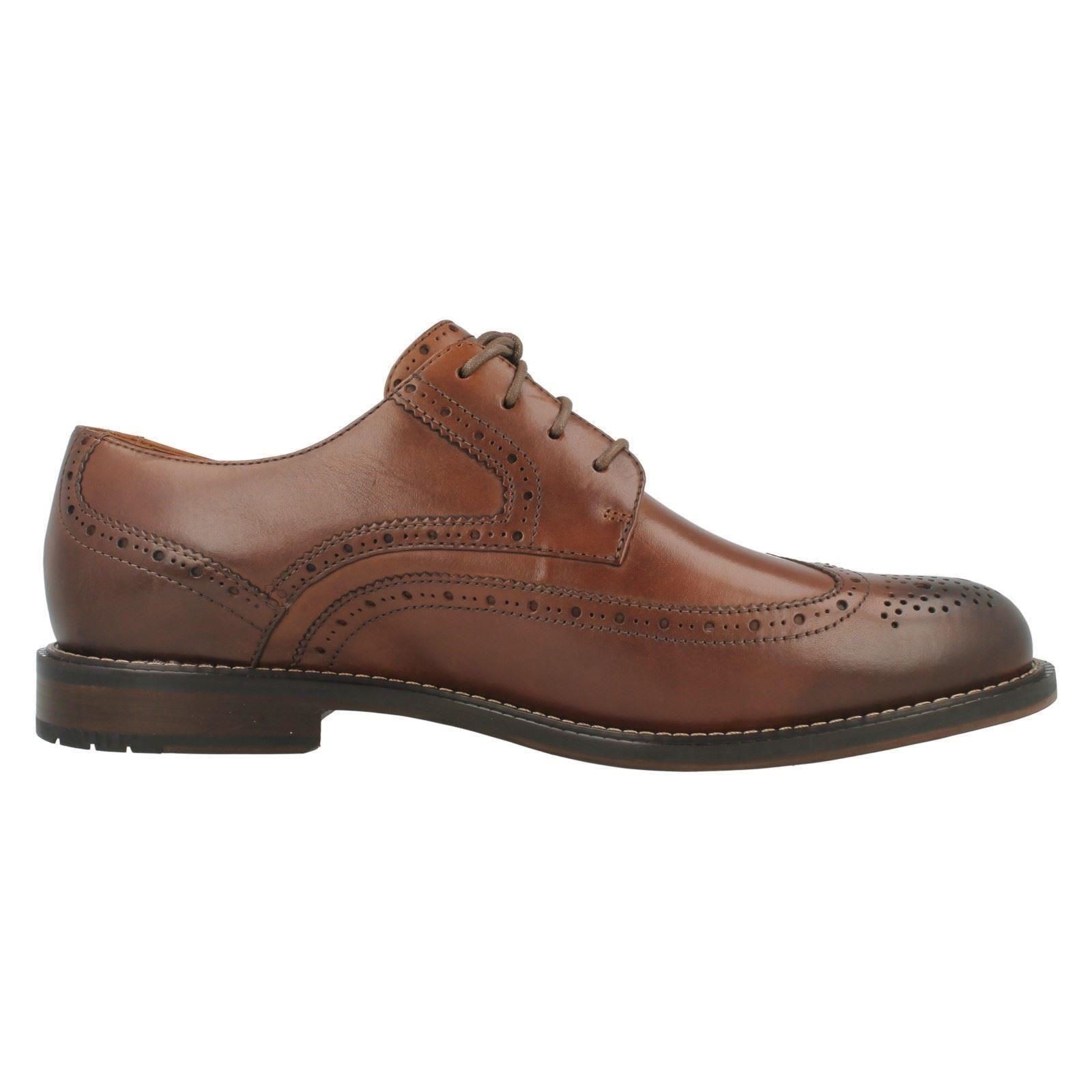 clarks brogues mens