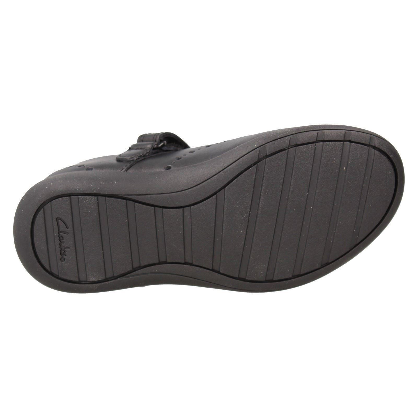 Zapatos formales/escolares Clarks para niñas *Etch Craft* - Imagen 5 de 20