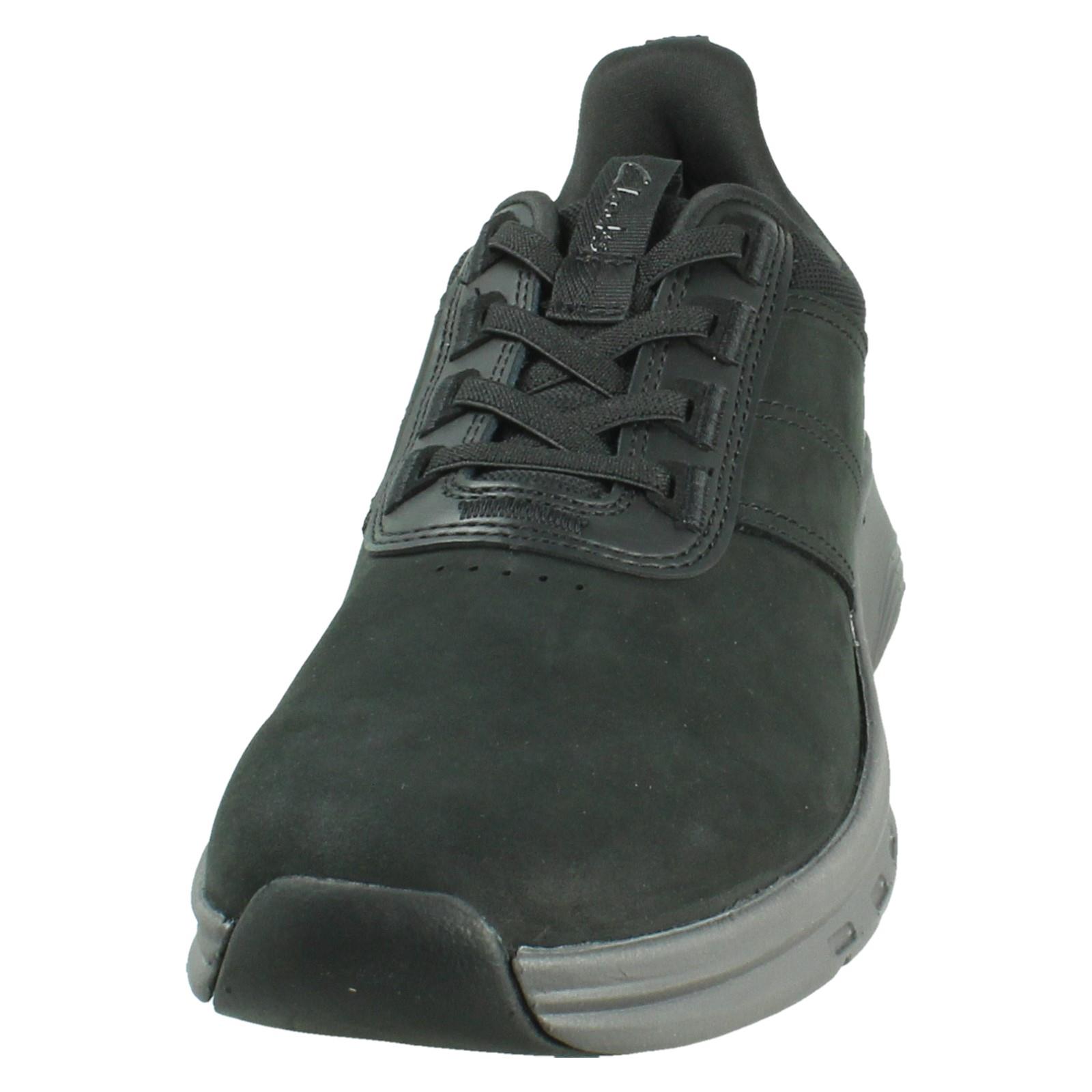 Entrenadores informales con cordones de cuero nobuck Clarks para hombre: Motion Trek LX - Imagen 18 de 19
