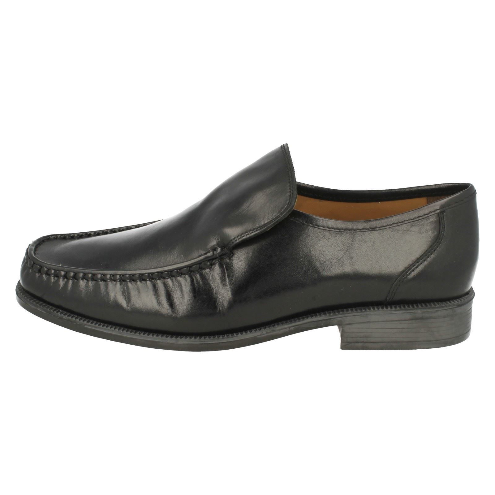 Bough ancho de Mocasines corte Clarks para hombre Top negro aqOaBYPp