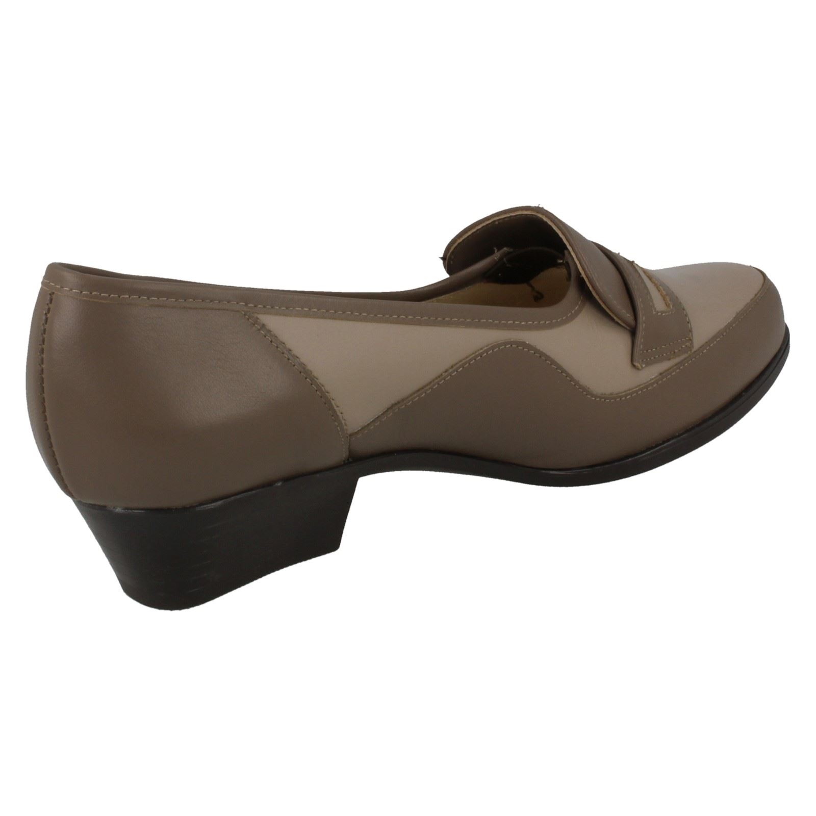 Clarks Ashland Glow Womens Leather Slip On Shoes Clarks Ashland Glow Womens Leather Slip On Shoes