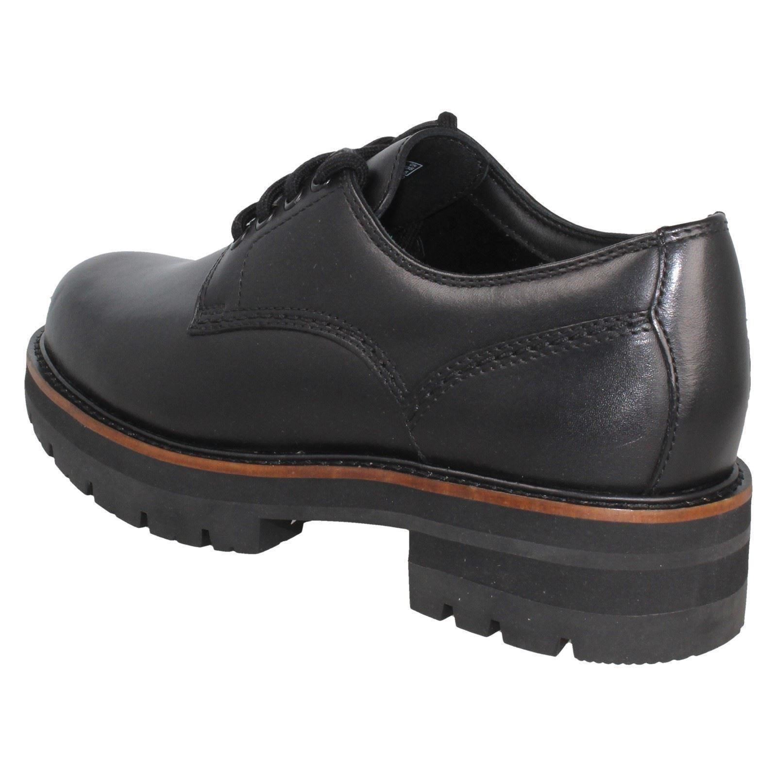 SAOLA Scarpe stringate donna Clarks suola grossa Orianna Derby