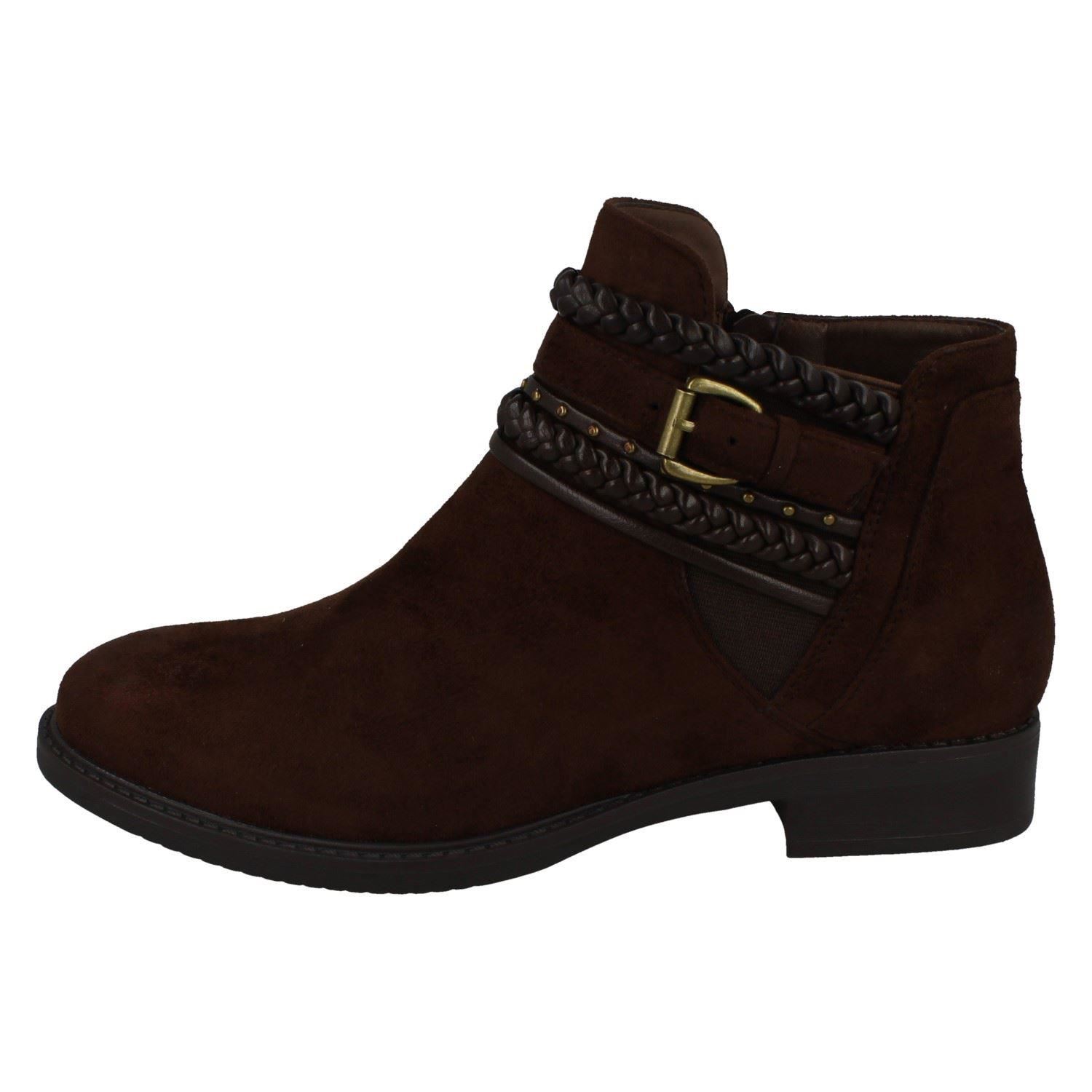 Ladies Spot On Low Heel Ankle Boots - Picture 12 of 19