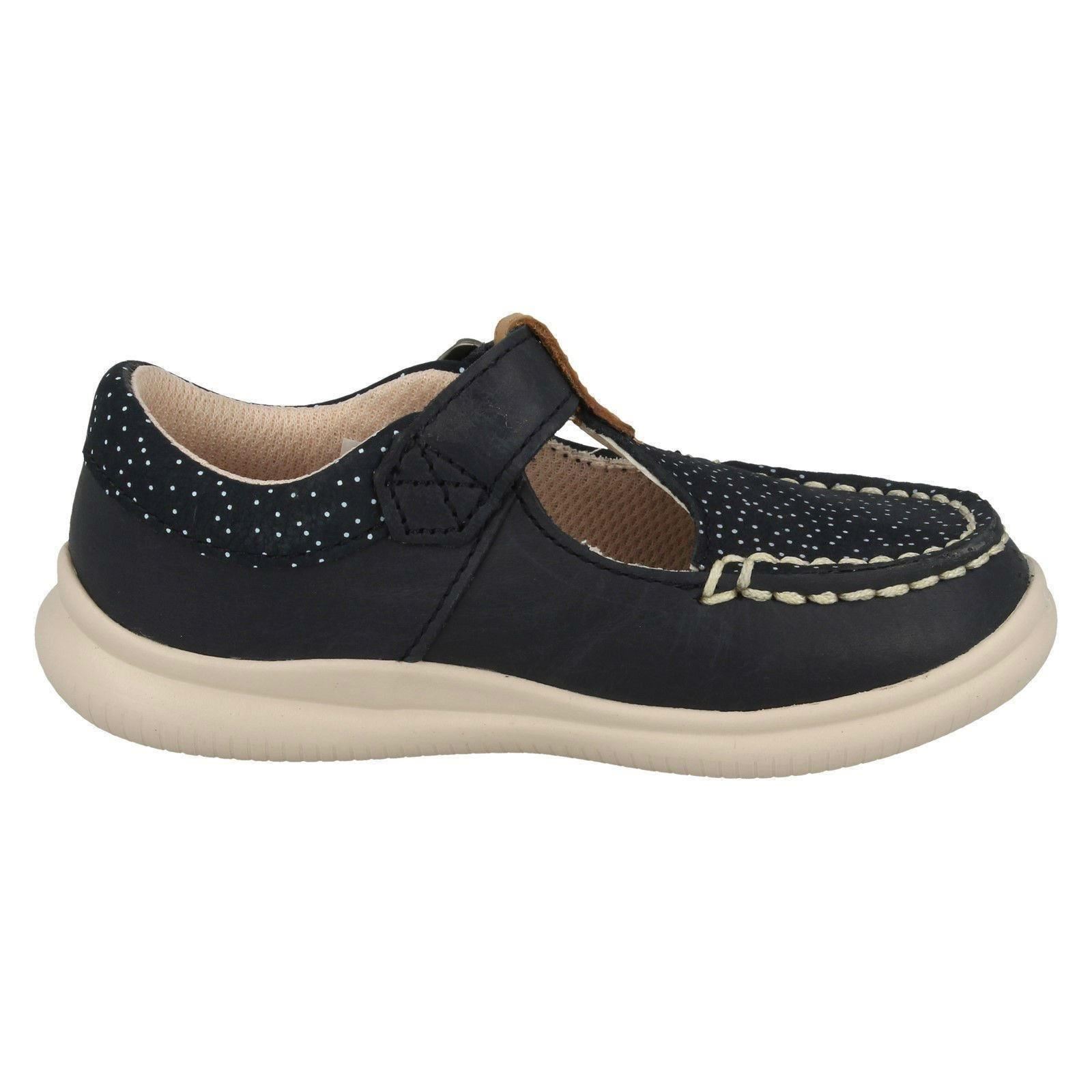 Girls Clarks Casual T-Bar Shoes 'Cloud Rosa' - Picture 17 of 27