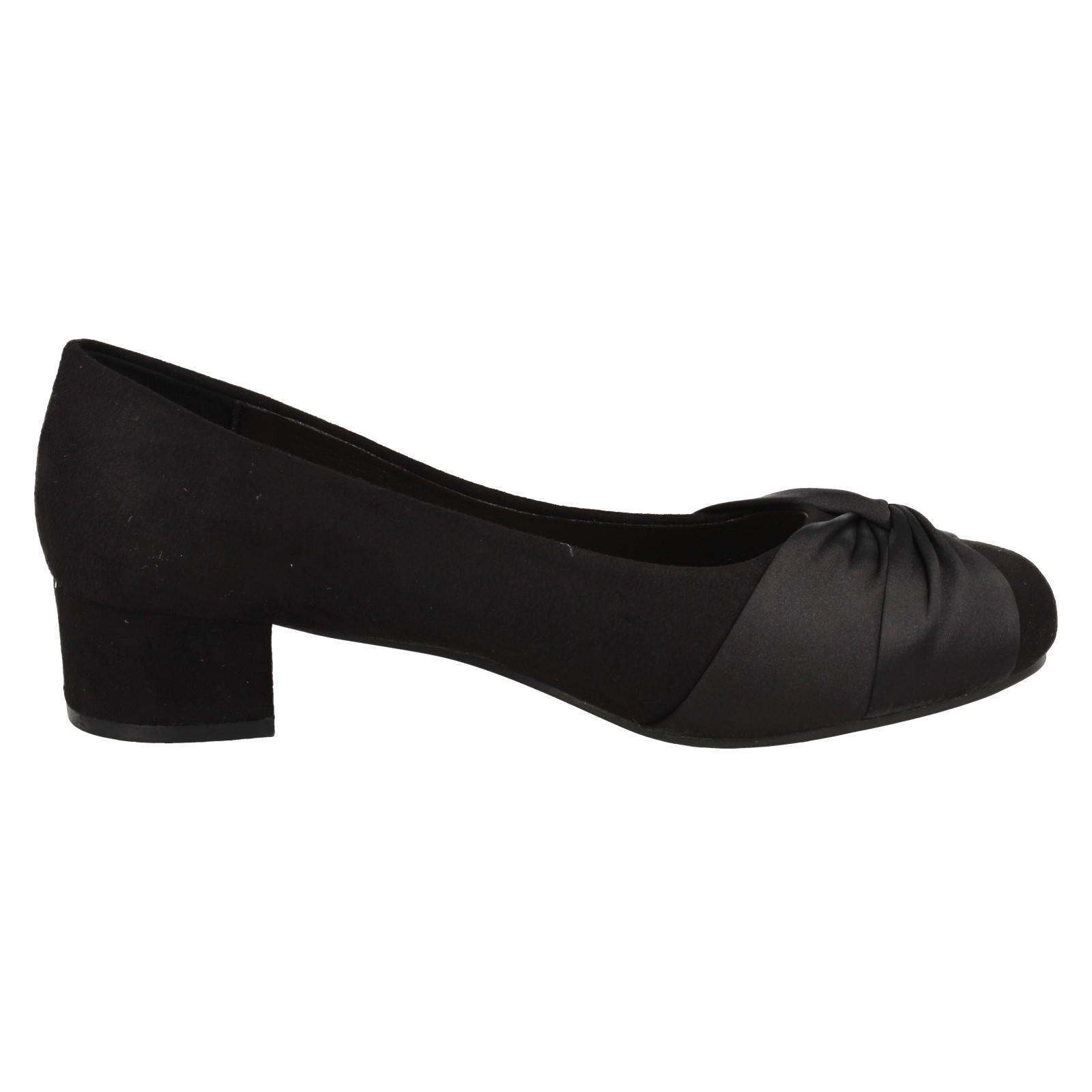 Ladies Spot On Block Heel Wide Fit Formal Satin Bow Court Shoes F9R0150 - Picture 7 of 19