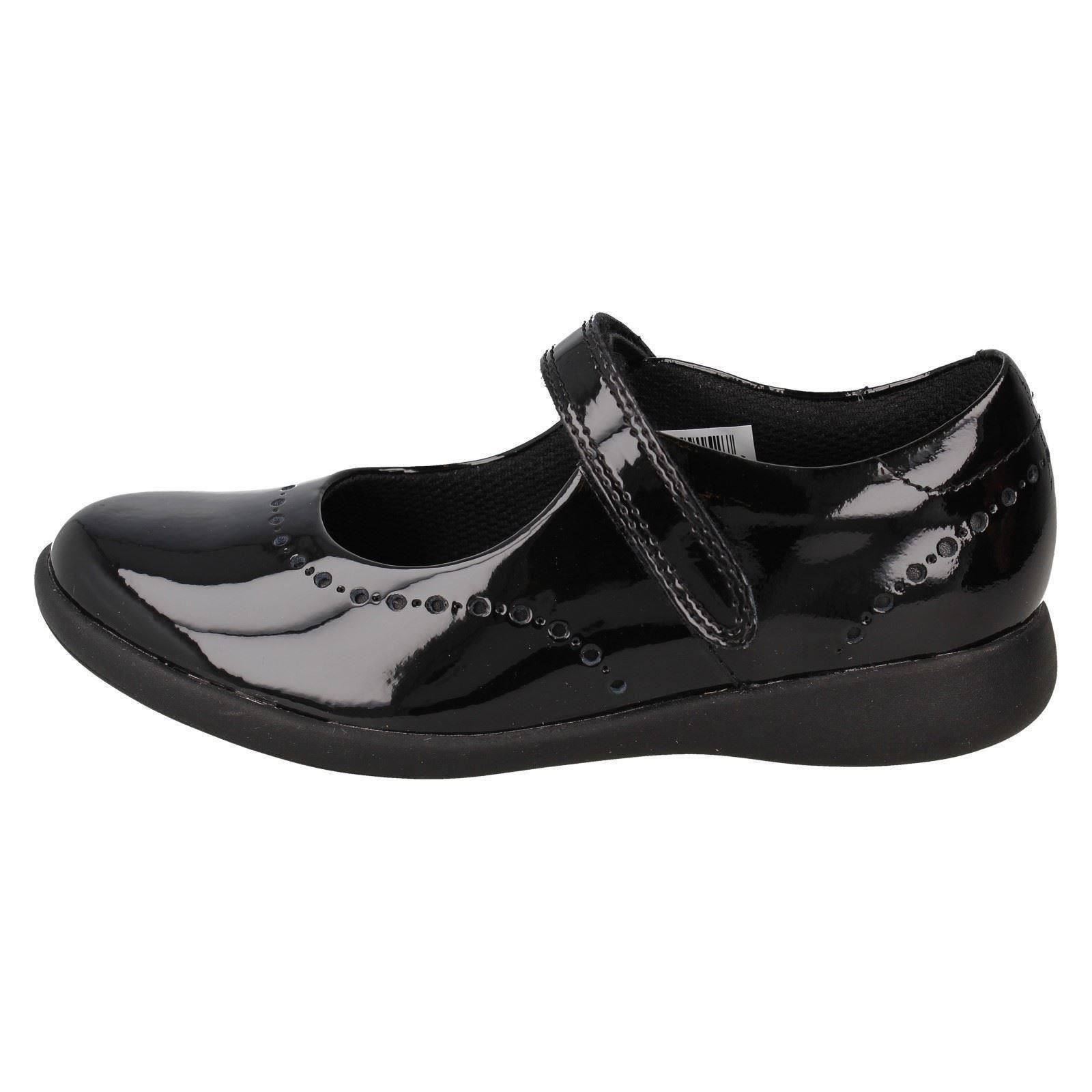 Zapatos formales/escolares Clarks para niñas *Etch Craft* - Imagen 14 de 20
