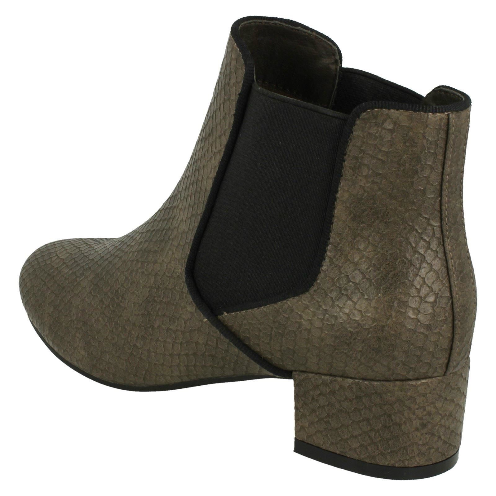 'Botas' al tobillo para damas Anne Michelle - Imagen 40 de 46