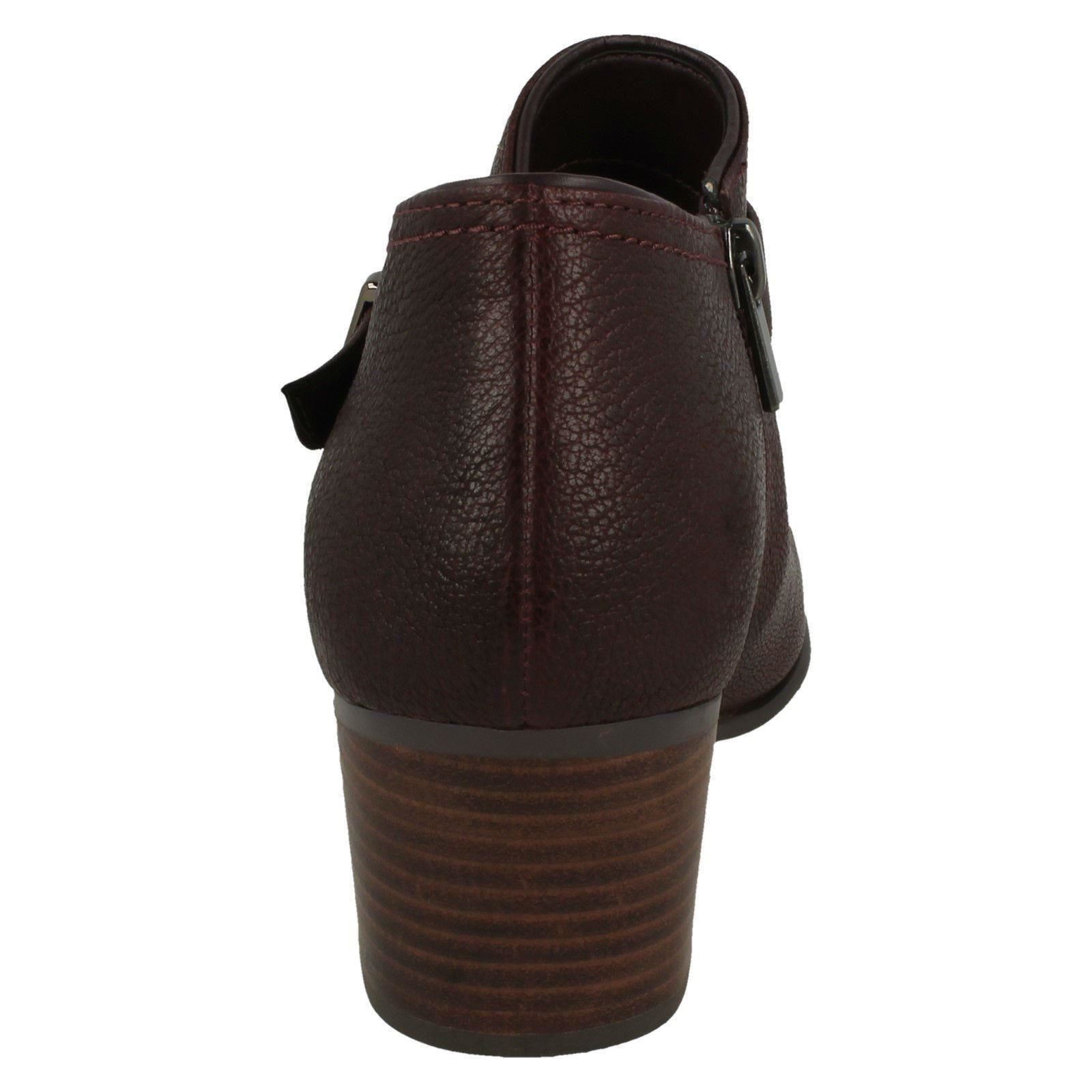 Damas Clarks Hebilla detallado botas al al al Tobillo maypearl Milla 671546 Damas Clarks Hebilla detallado botas al al al Tobillo maypearl Milla 671546