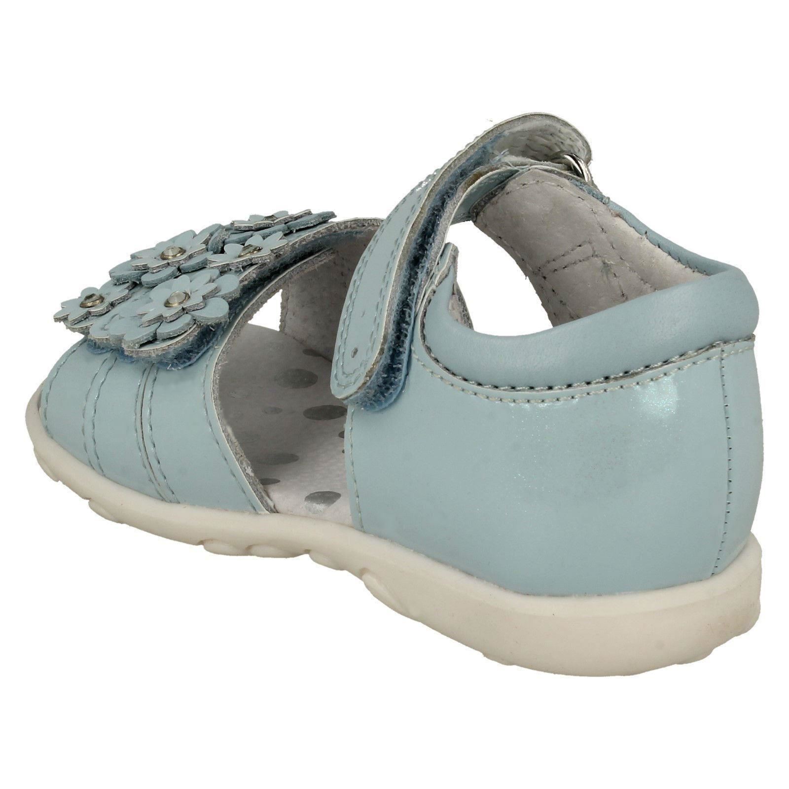 Girls Startrite Stylish Flower Detailed Sandals Bloom - Picture 4 of 19