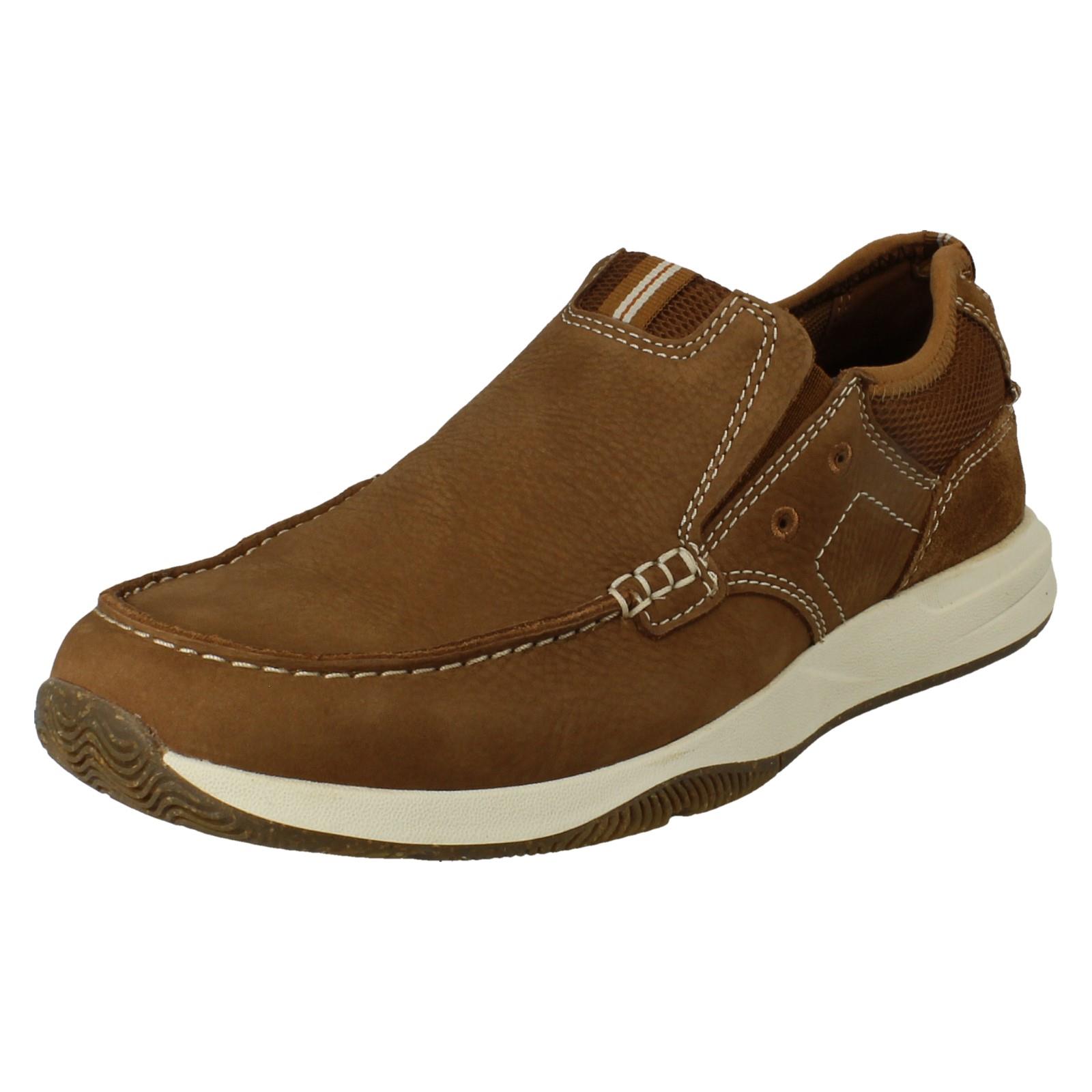 Mens Clarks Wide Fit Leather Slip On Casual Comfort Boat Shoes, Sailview Step - Picture 2 of 10