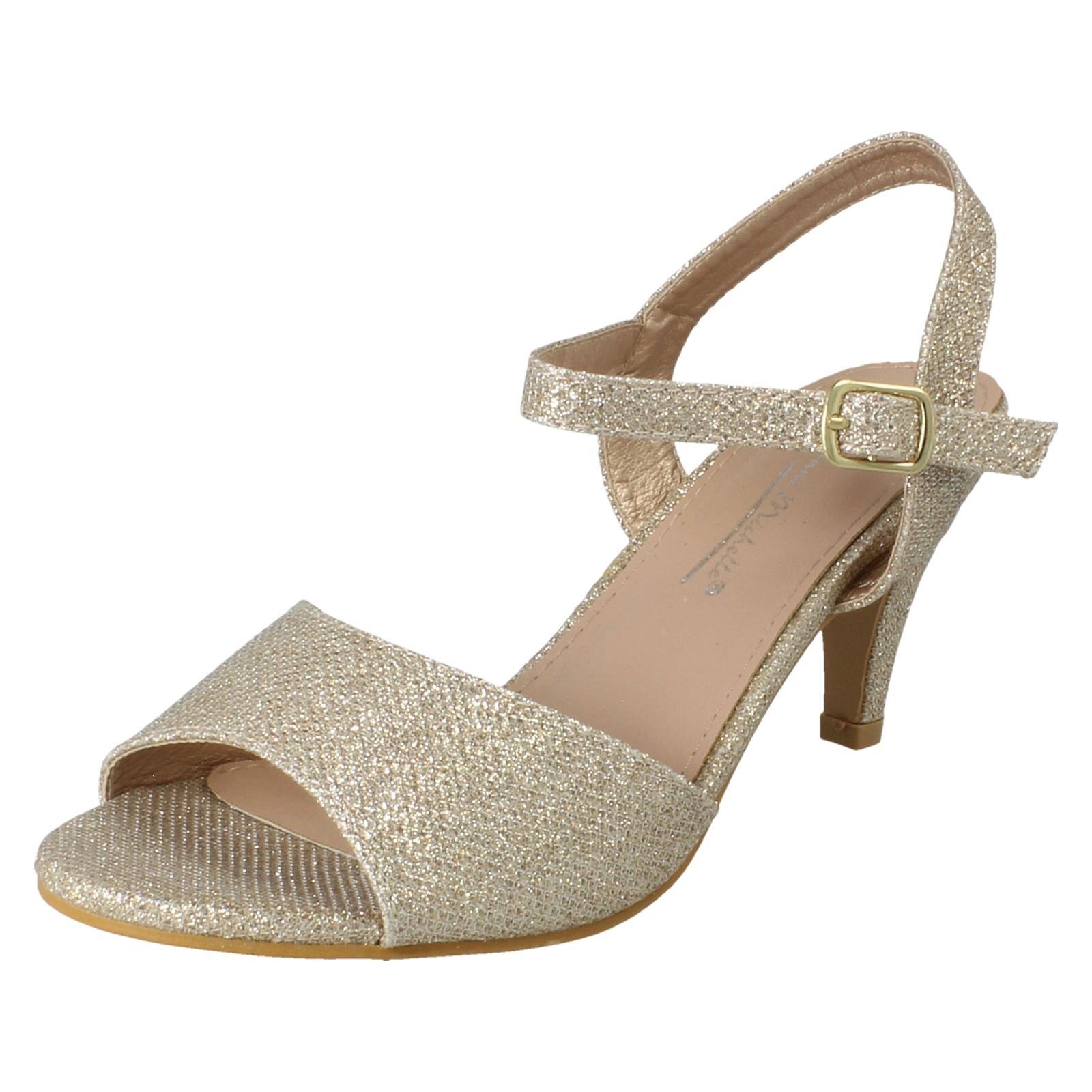 Sandalias de tacón formales de ajuste ancho con cierre de hebilla Anne Michelle para dama "F1R2114" - Imagen 20 de 46