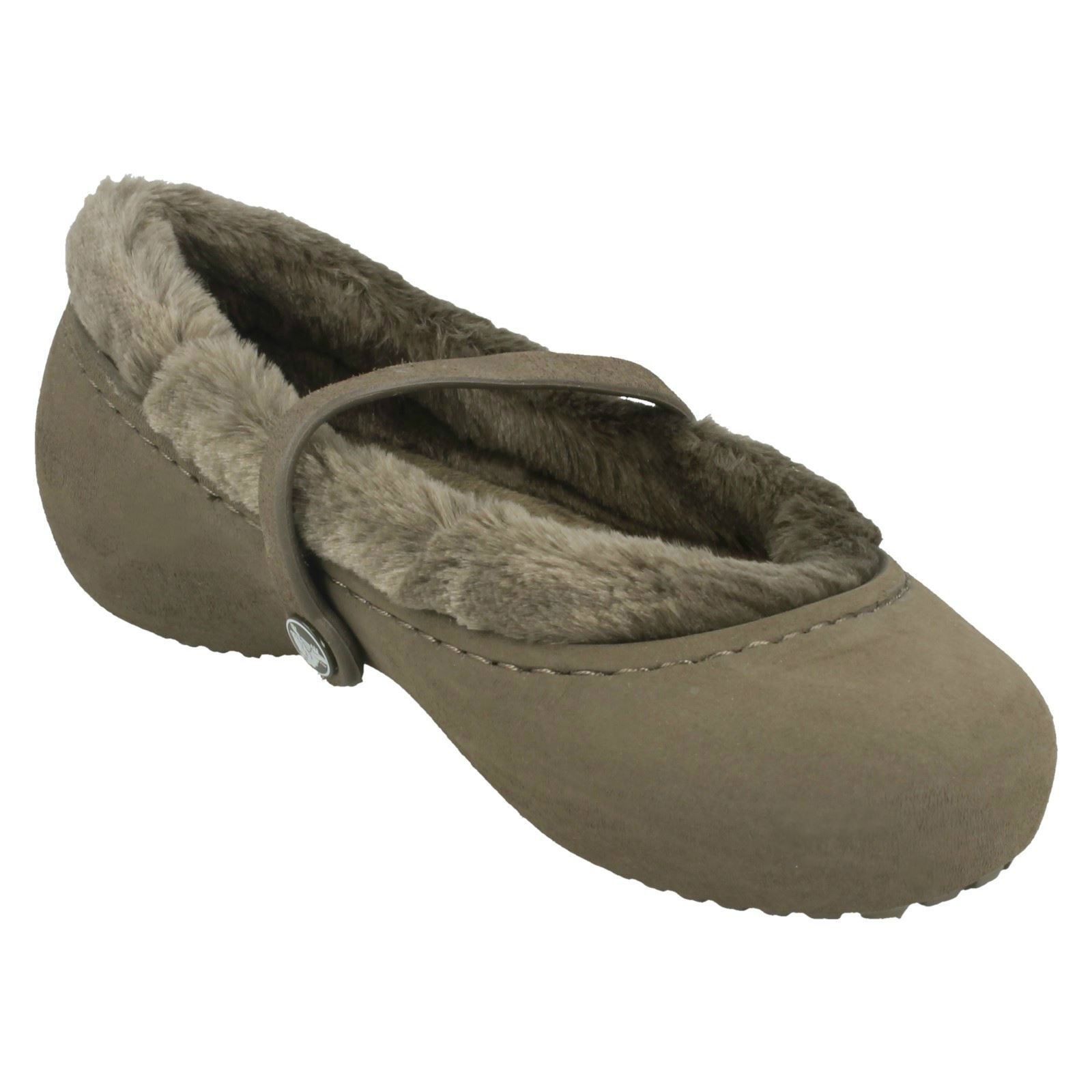 Girls Crocs Faux Fur Casual Shoes Nanook Girls eBay Girls Crocs Faux Fur Casual Shoes Nanook Girls eBay