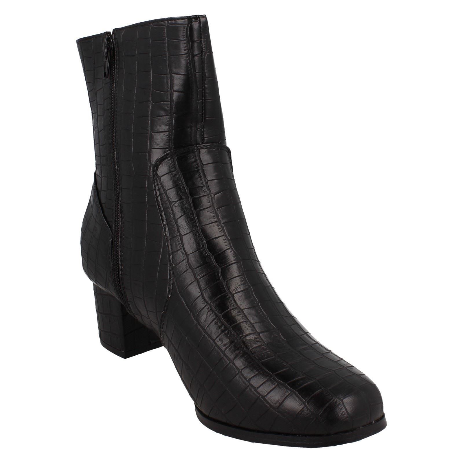 Ladies Spot On Wide Fit Ankle Boots F5R1086 - Picture 17 of 19