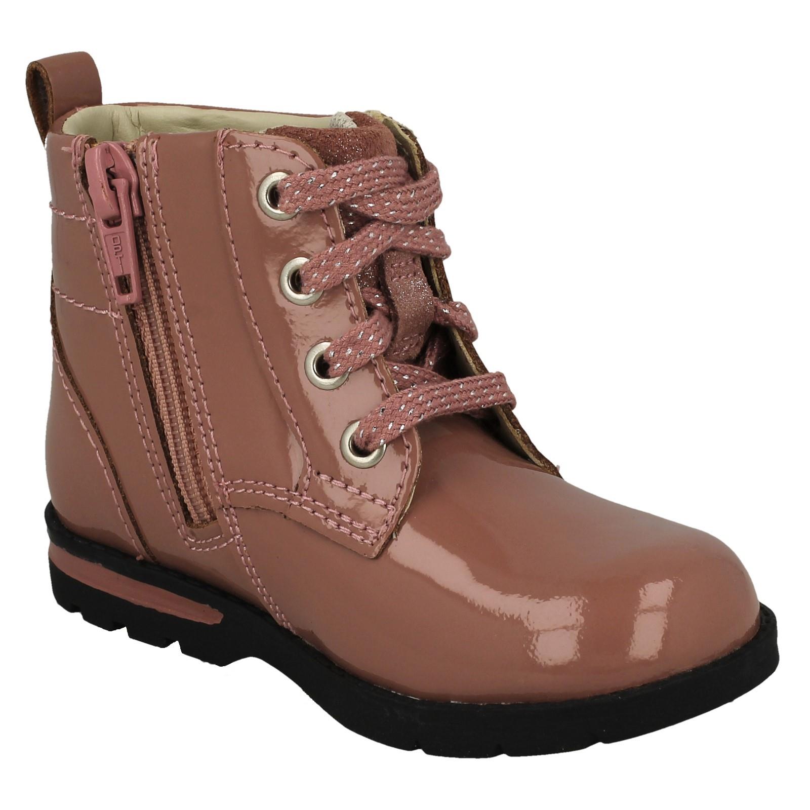 Mädchen Clarks Reißverschluss Stiefeletten Dabi Spitze - Picture 26 of 28