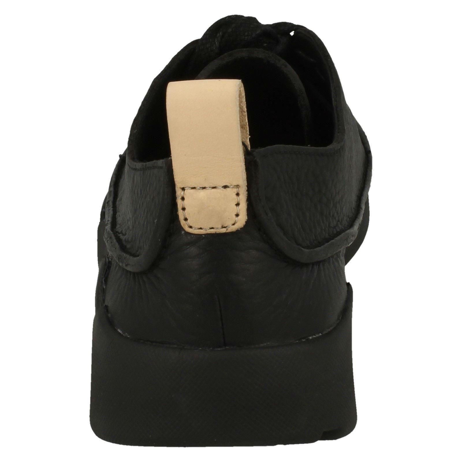 clarks tri clara black