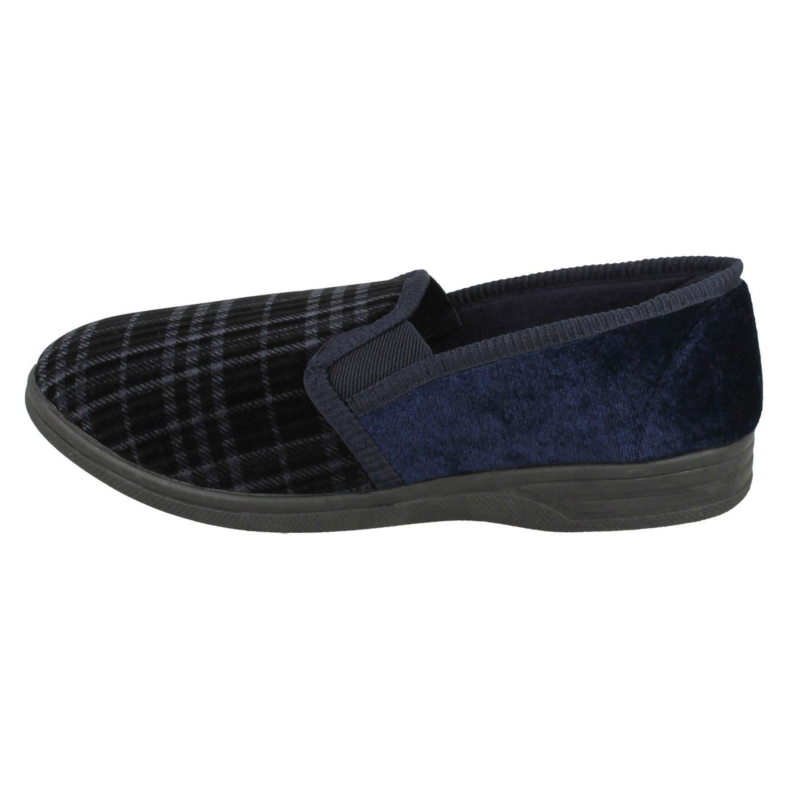 Mens Spot On 'Checked Slippers' - Picture 18 of 19