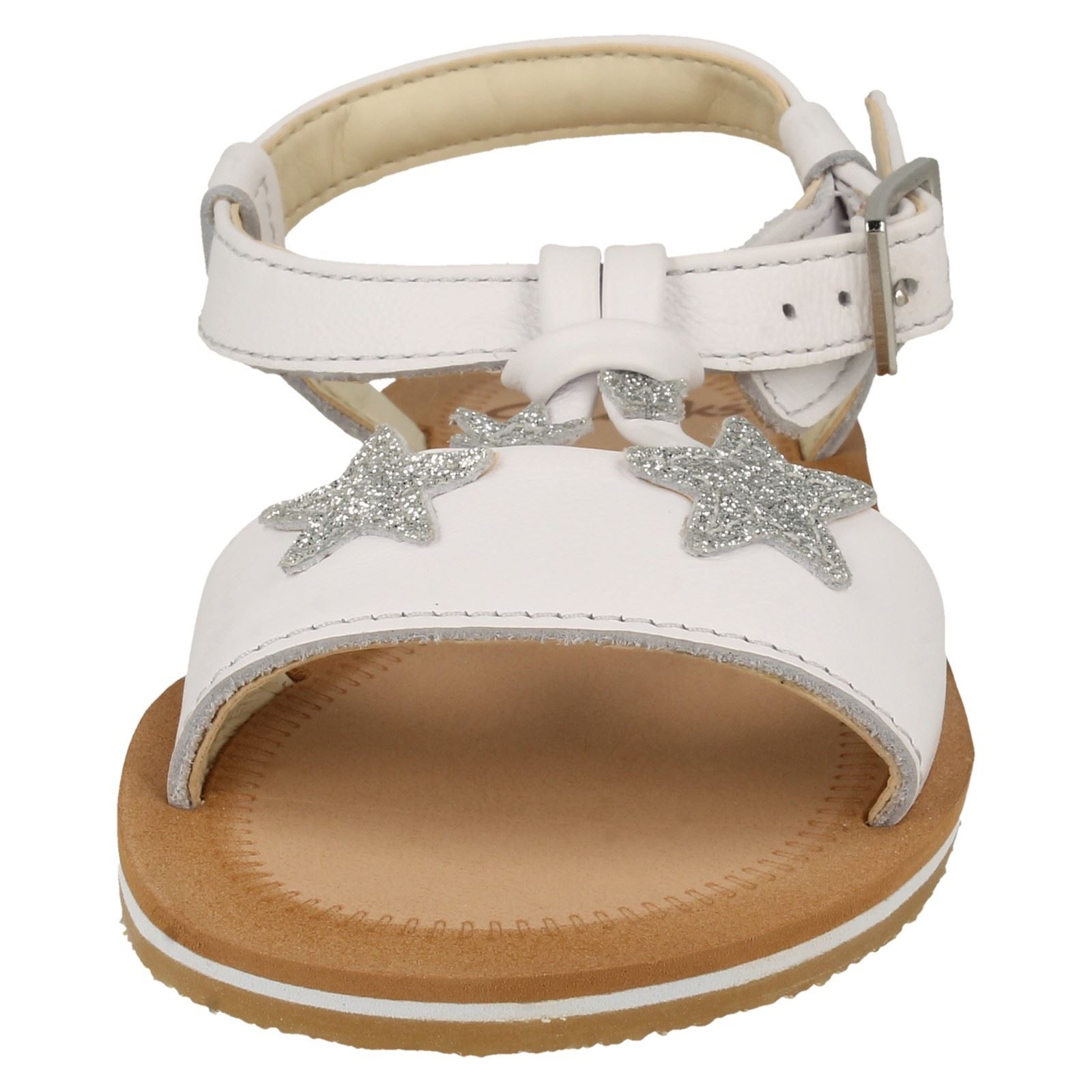 Mädchen Clarks Stylisch Star Detailliert Riemchensandalen Finch Sommer T - Picture 18 of 19