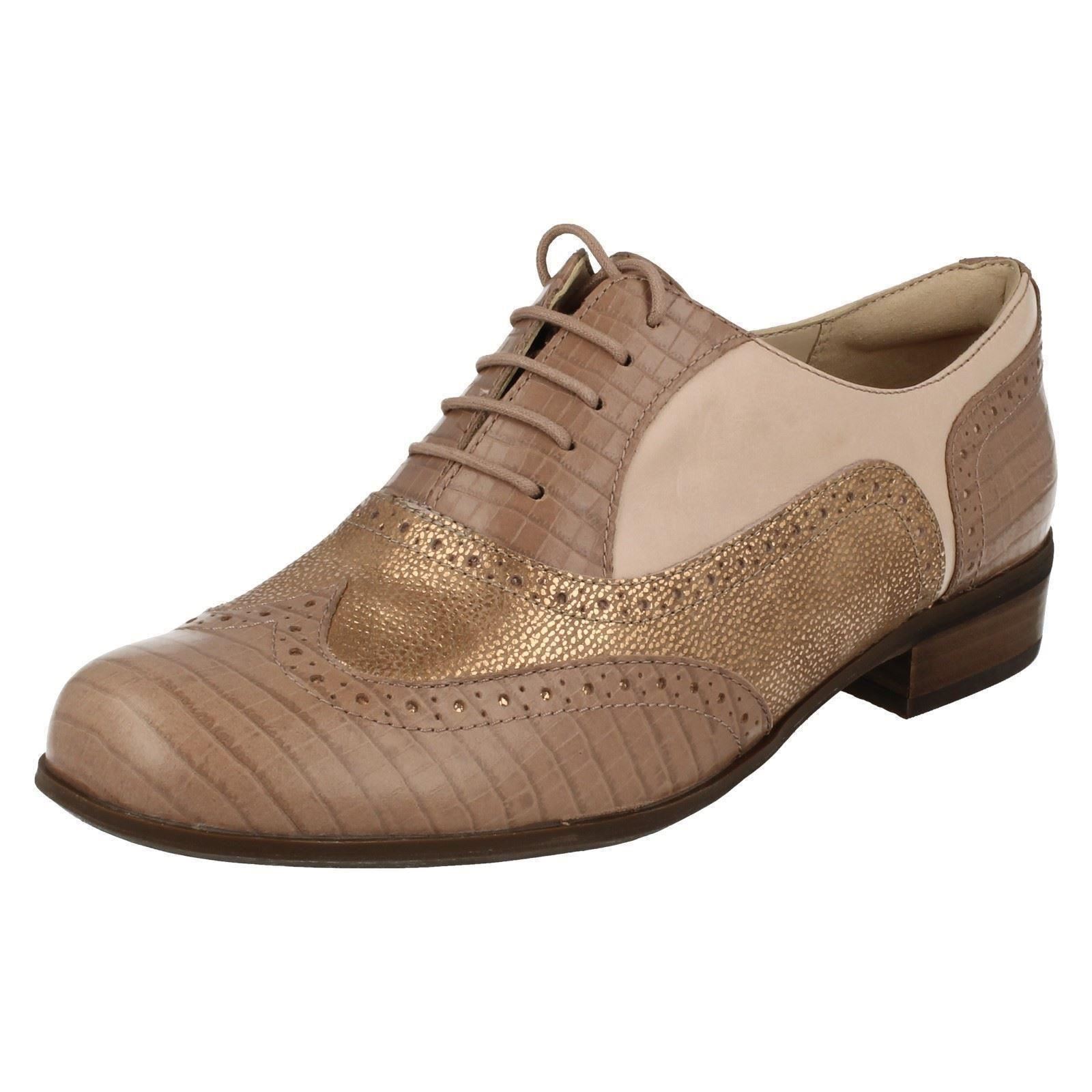 Ladies Clarks Brogue Shoes *Hamble Oak* - Picture 110 of 154