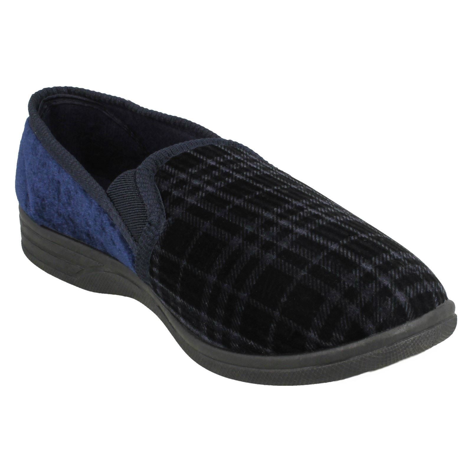 Mens Spot On 'Checked Slippers' - Picture 19 of 19