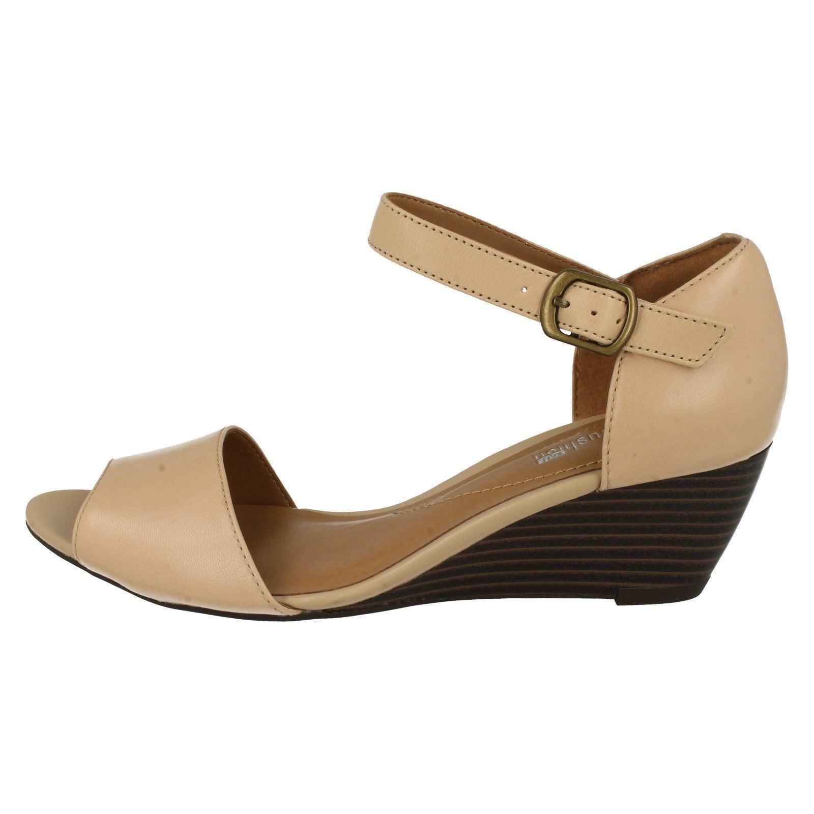 Damas Clarks Clarks Clarks Sandalias de cuña con inteligente-Brielle Drive e11d9f Damas Clarks Clarks Clarks Sandalias de cuña con inteligente-Brielle Drive e11d9f