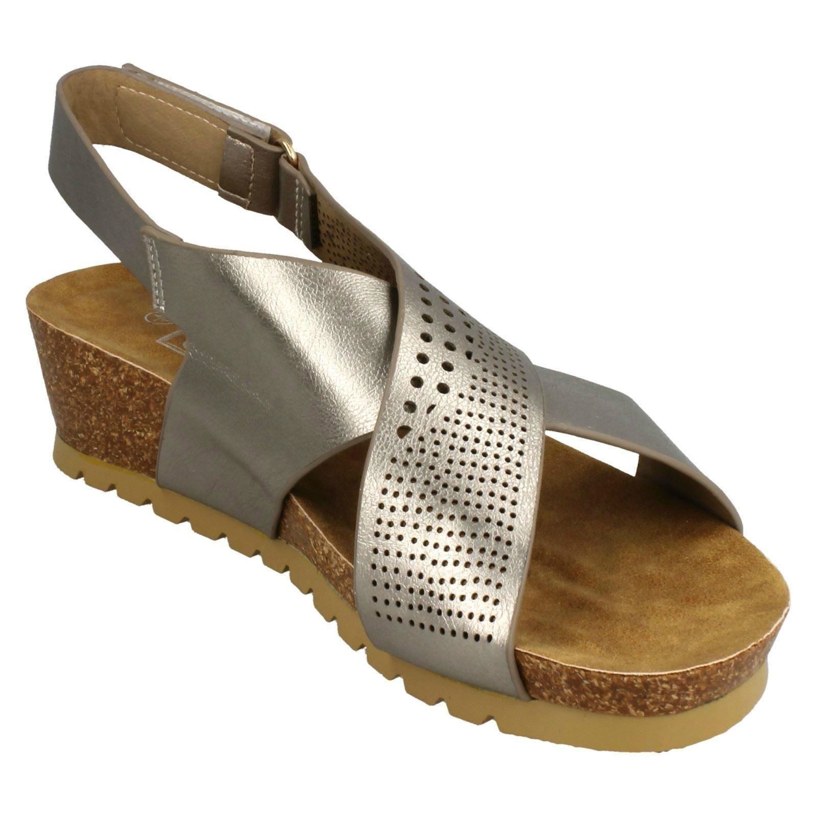 Ladies Down To Earth Mid Wedge X Strap *Sandals* - Picture 7 of 19