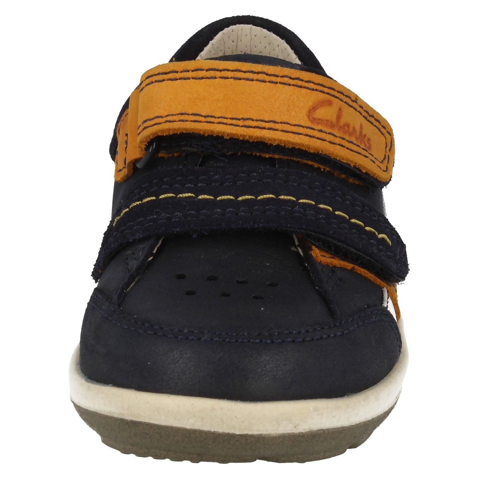 Boys Clarks First Shoes /'Softly Zakk/'