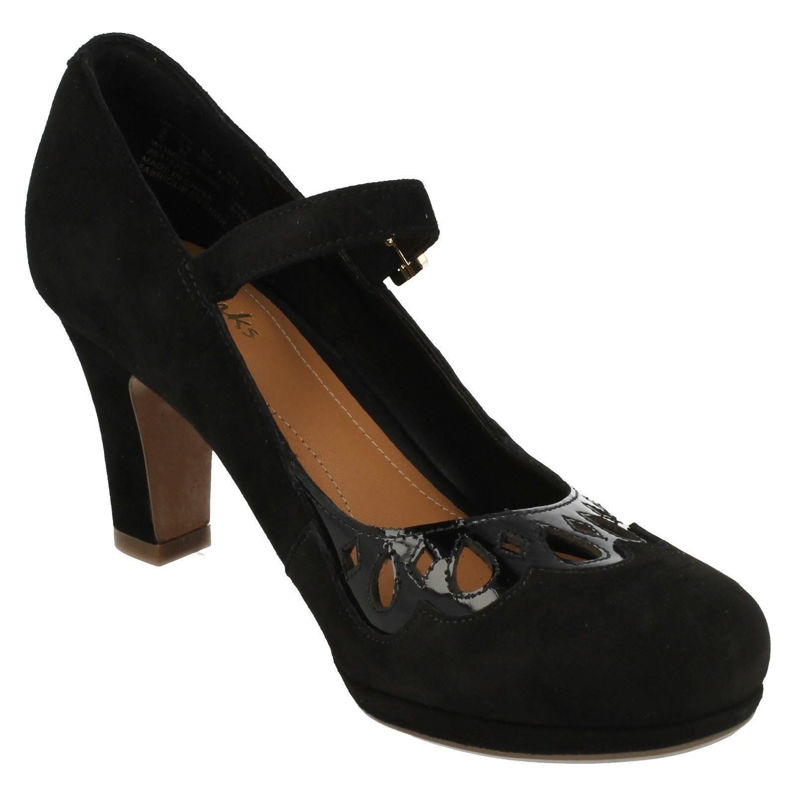 Damas Clarks Zapatos Zapatos Clarks inteligentes música de coro de a9ad4d Damas Clarks Zapatos Zapatos Clarks inteligentes música de coro de a9ad4d