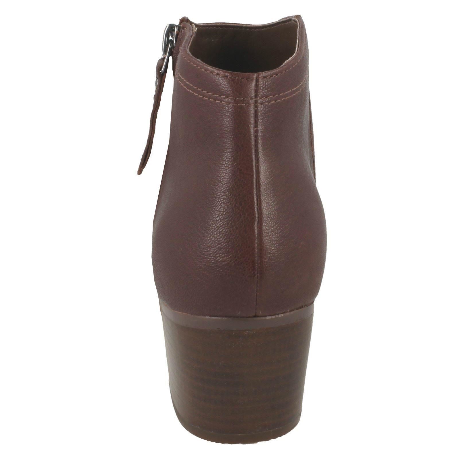 Damas Clarks Informal botas al Tobillo Tobillo Tobillo maypearl Alice 868941 Damas Clarks Informal botas al Tobillo Tobillo Tobillo maypearl Alice 868941