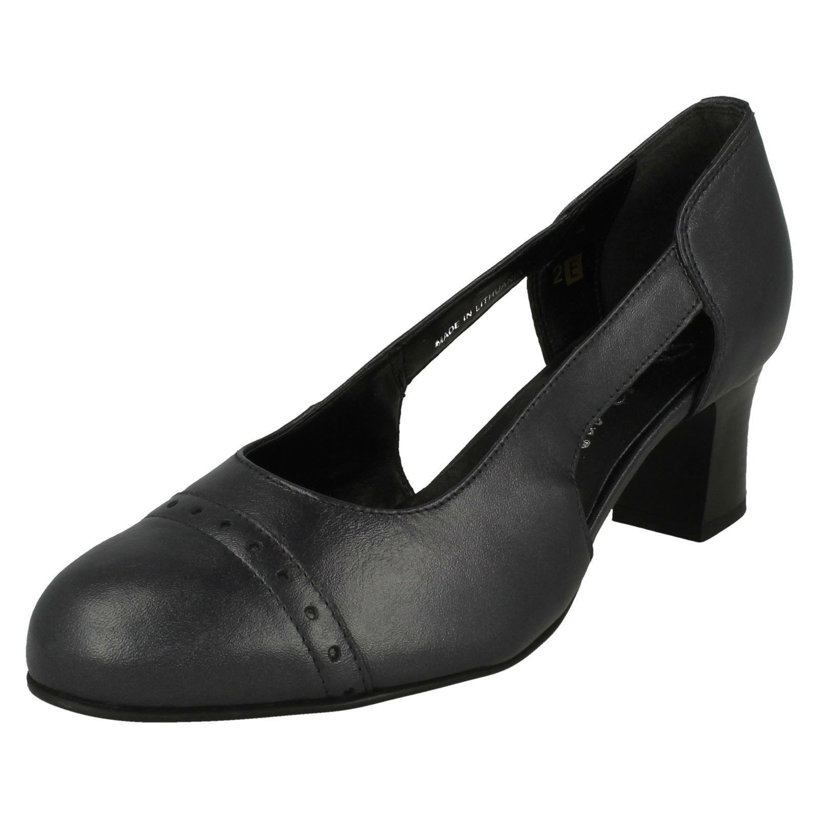 Ladies Da Bella Low Heeled Court Shoe Princess eBay