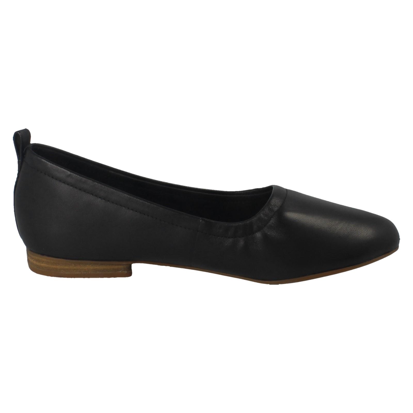 Bailarina sin cordones de cuero Laides Clarks zapatos planos inteligentes Fawna suaves *Fawna suaves* - Imagen 16 de 19