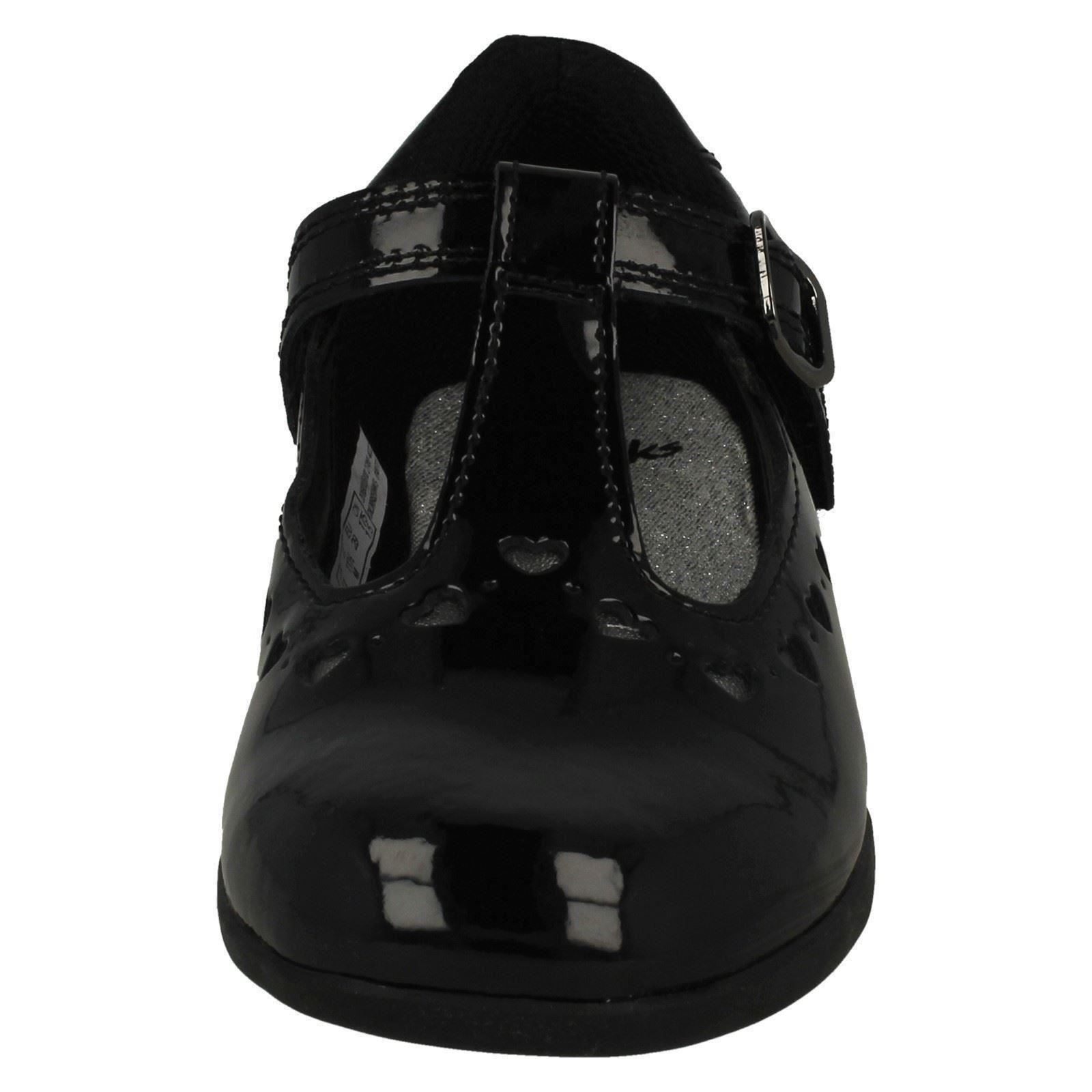 Mädchen Clarks Stylisch Herz Detailliert T-Bar Scala Kleid - Picture 10 of 10