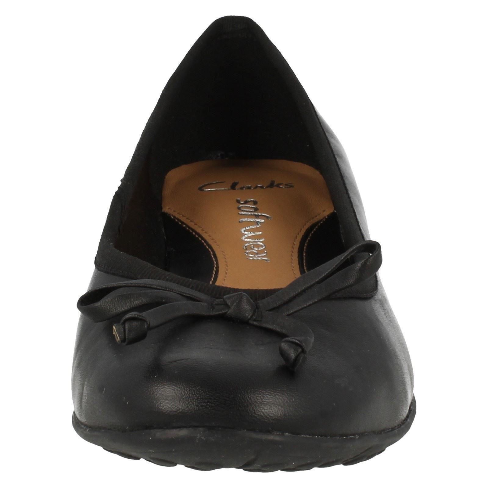 Ladies Clarks Slip On Bow Detailed Ballet Shoes 'Arizona Heat' eBay