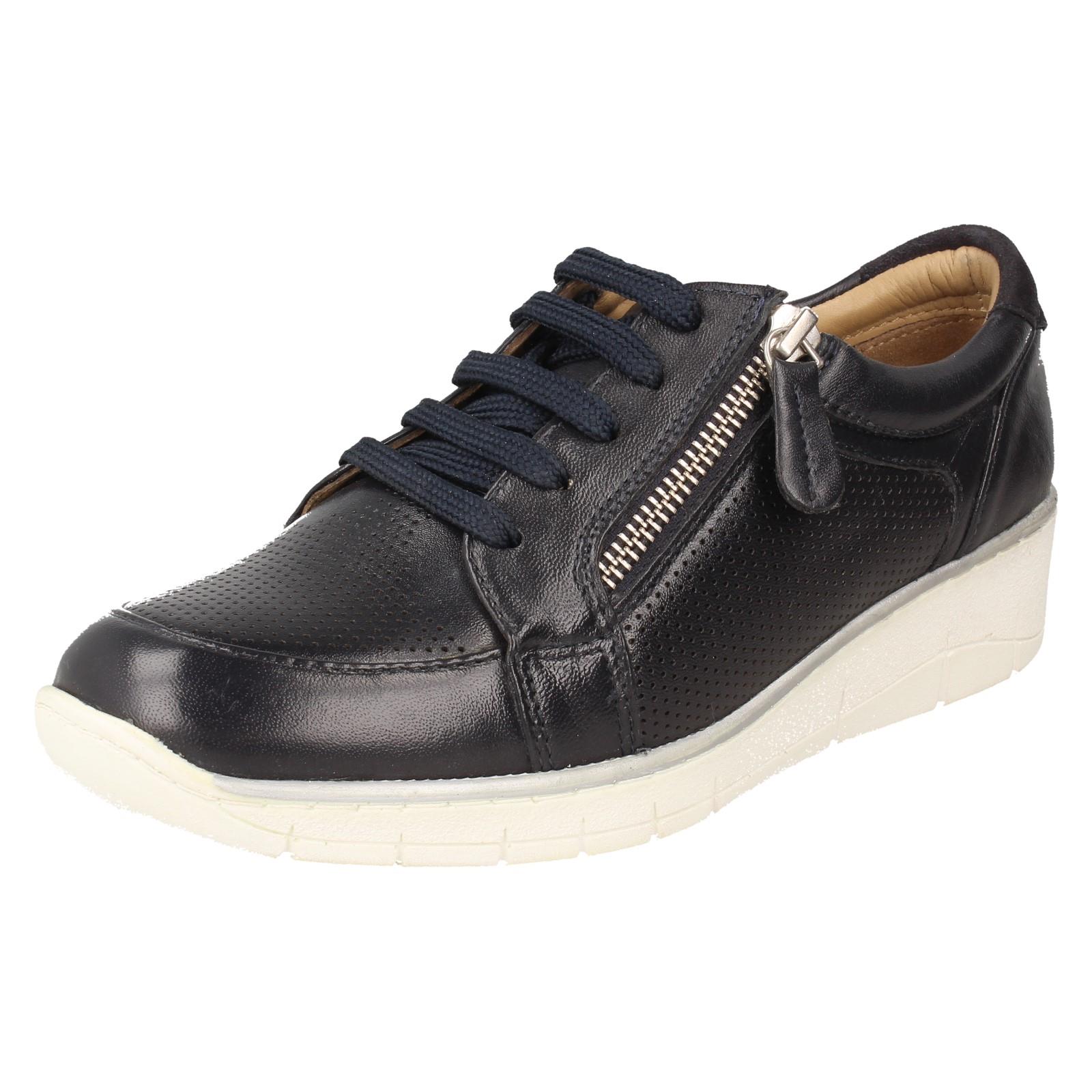 Zapatillas deportivas con cordones y cremallera lateral para dama Ivy - Imagen 11 de 19